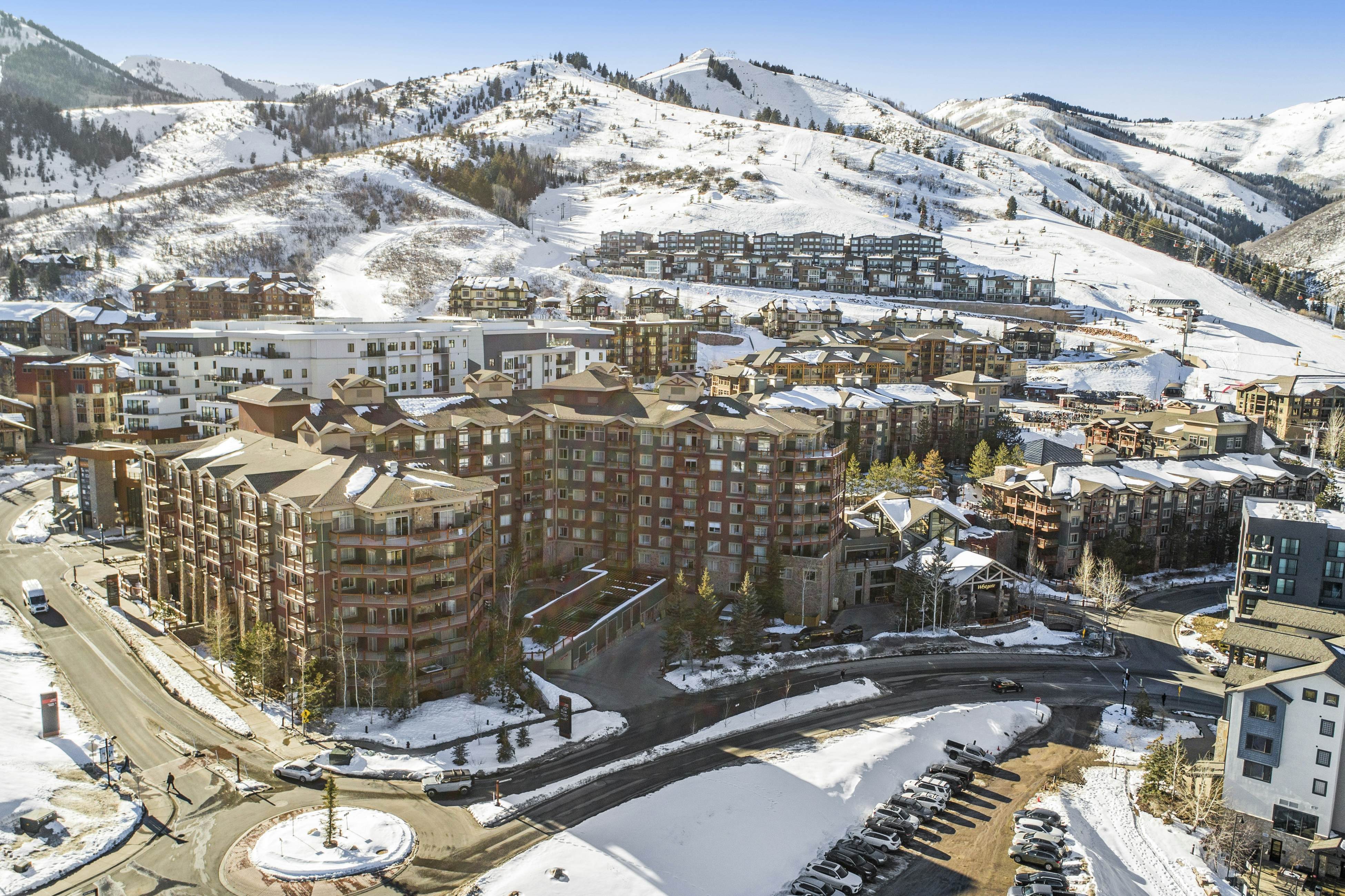 Westgate Luxury Condo 4814, A Side