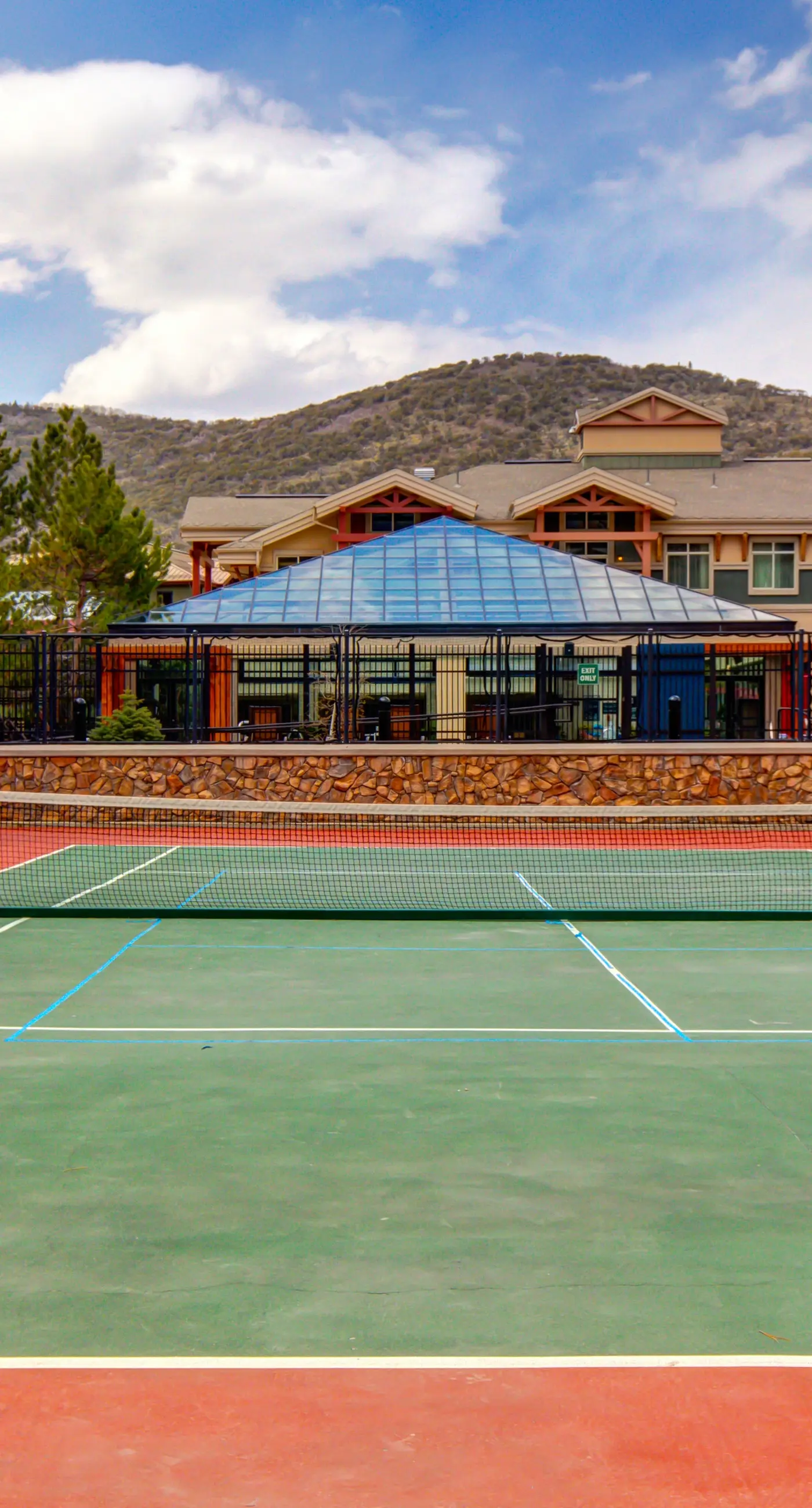 Westgate Charm #4814B