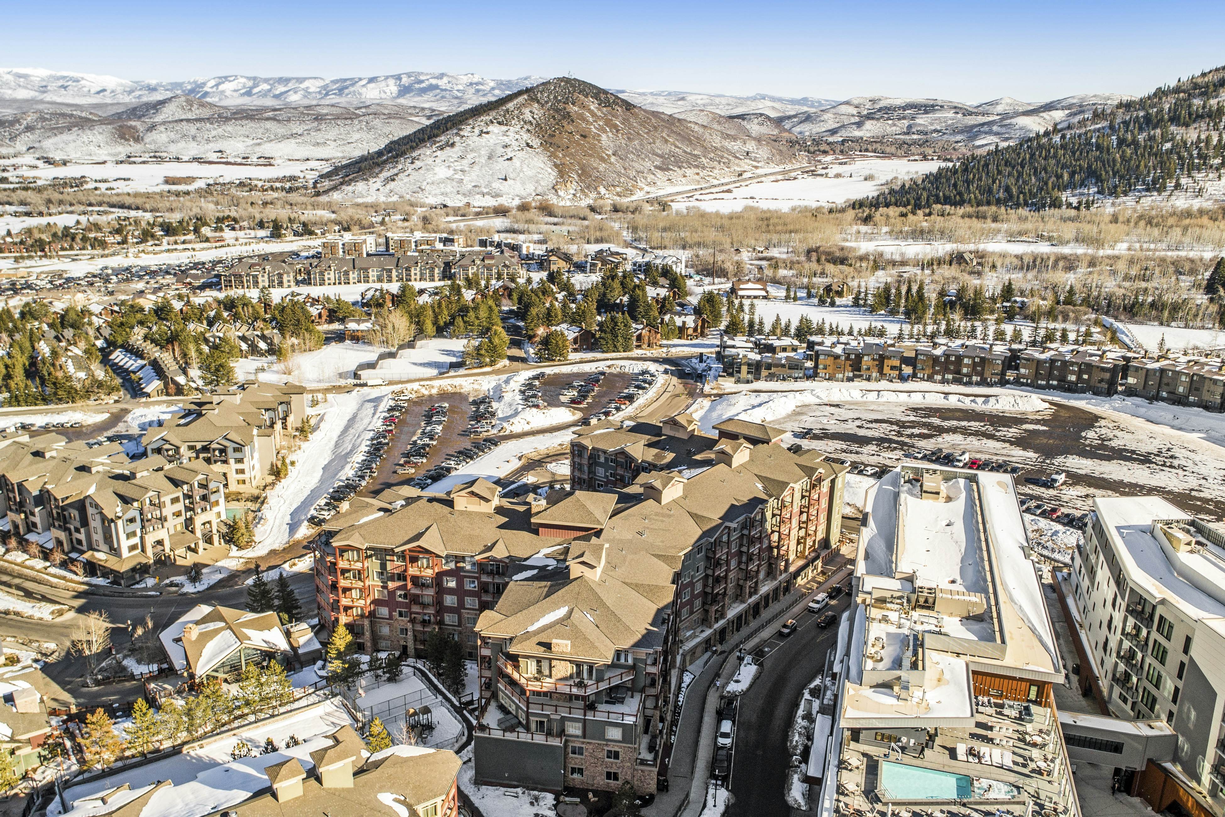 Westgate Luxury Condo 4814, A Side