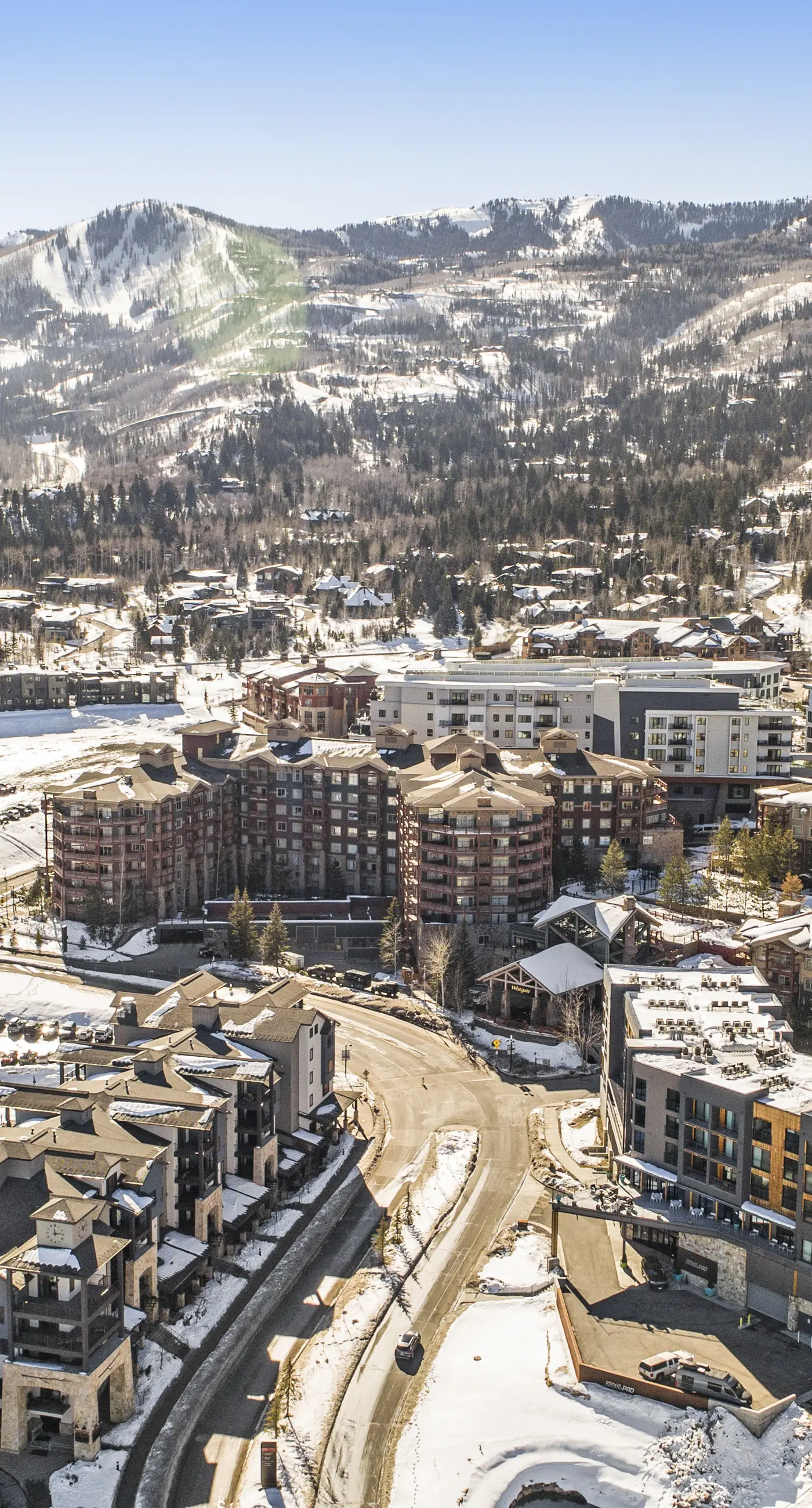 Westgate Charm #4814B