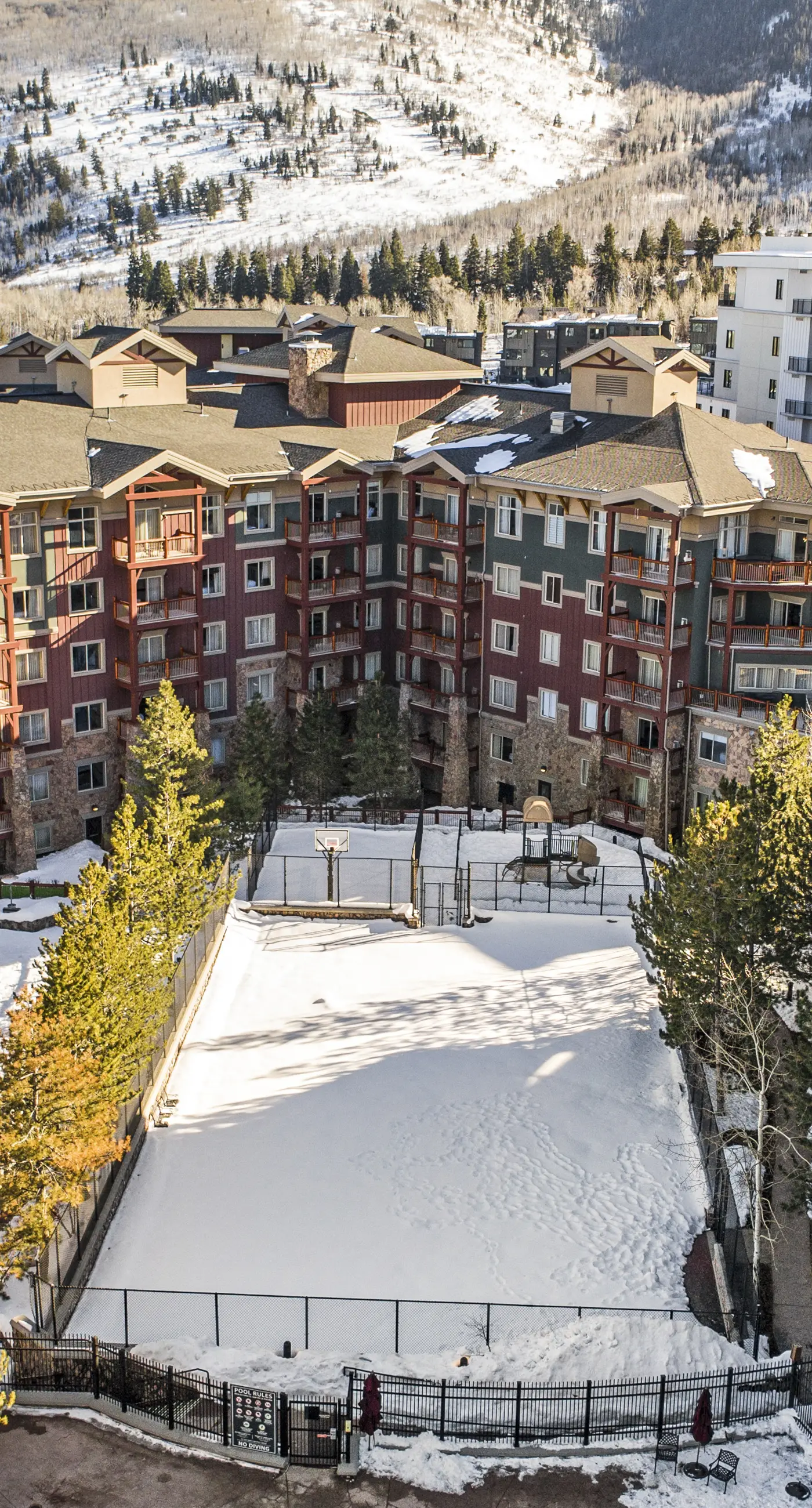 Westgate Charm #4814B