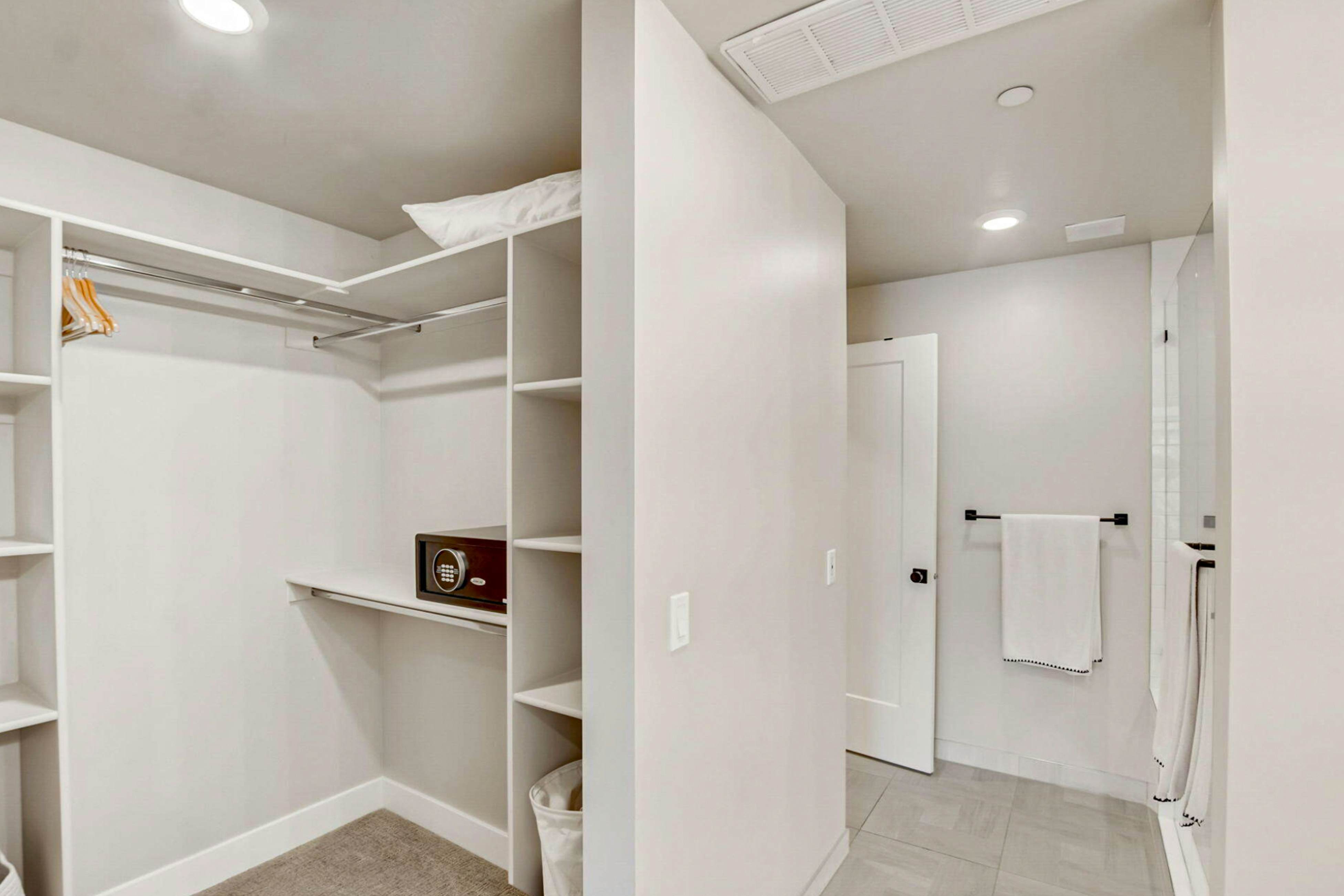 614AB - Black Rock Mountain Resort