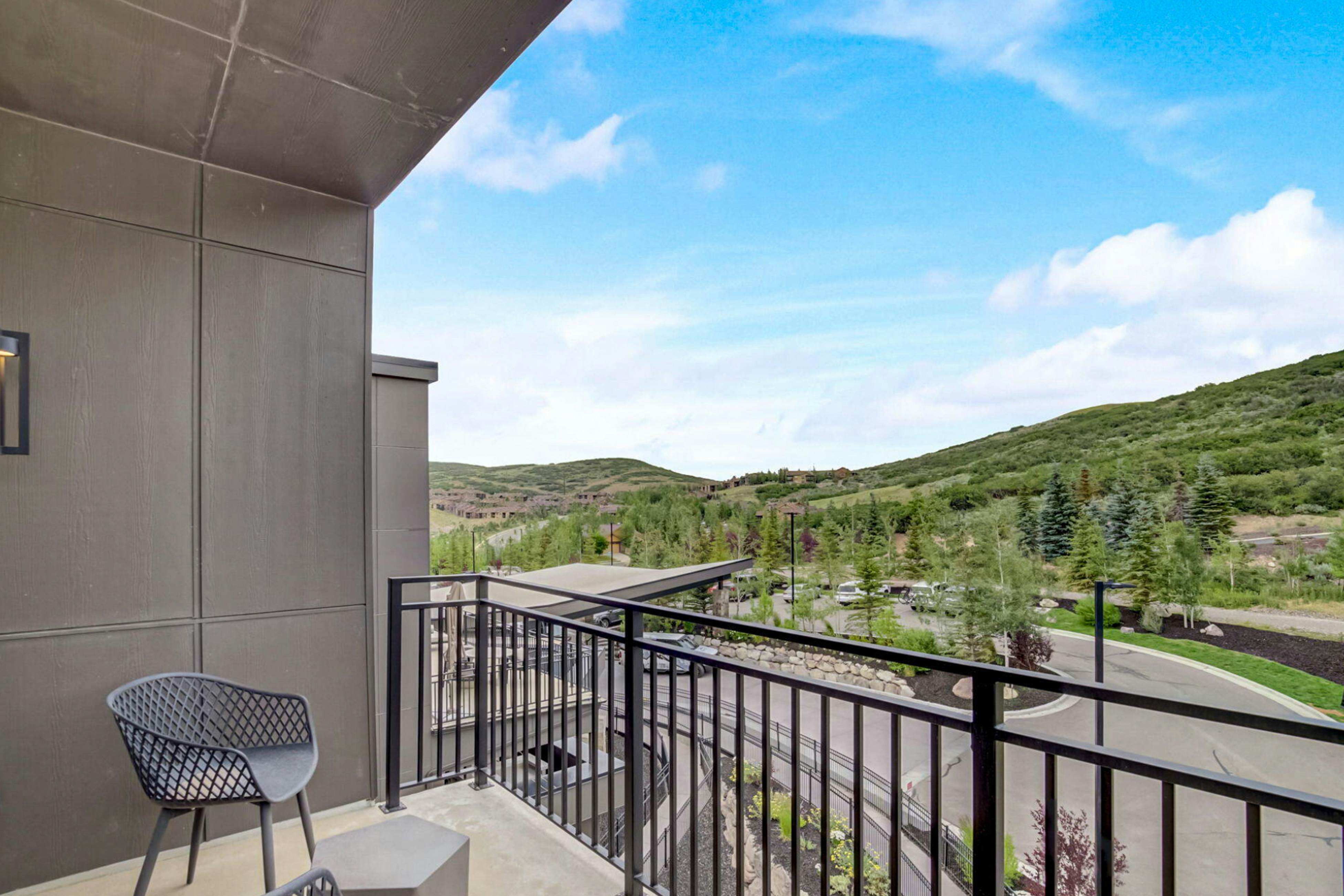 614AB - Black Rock Mountain Resort