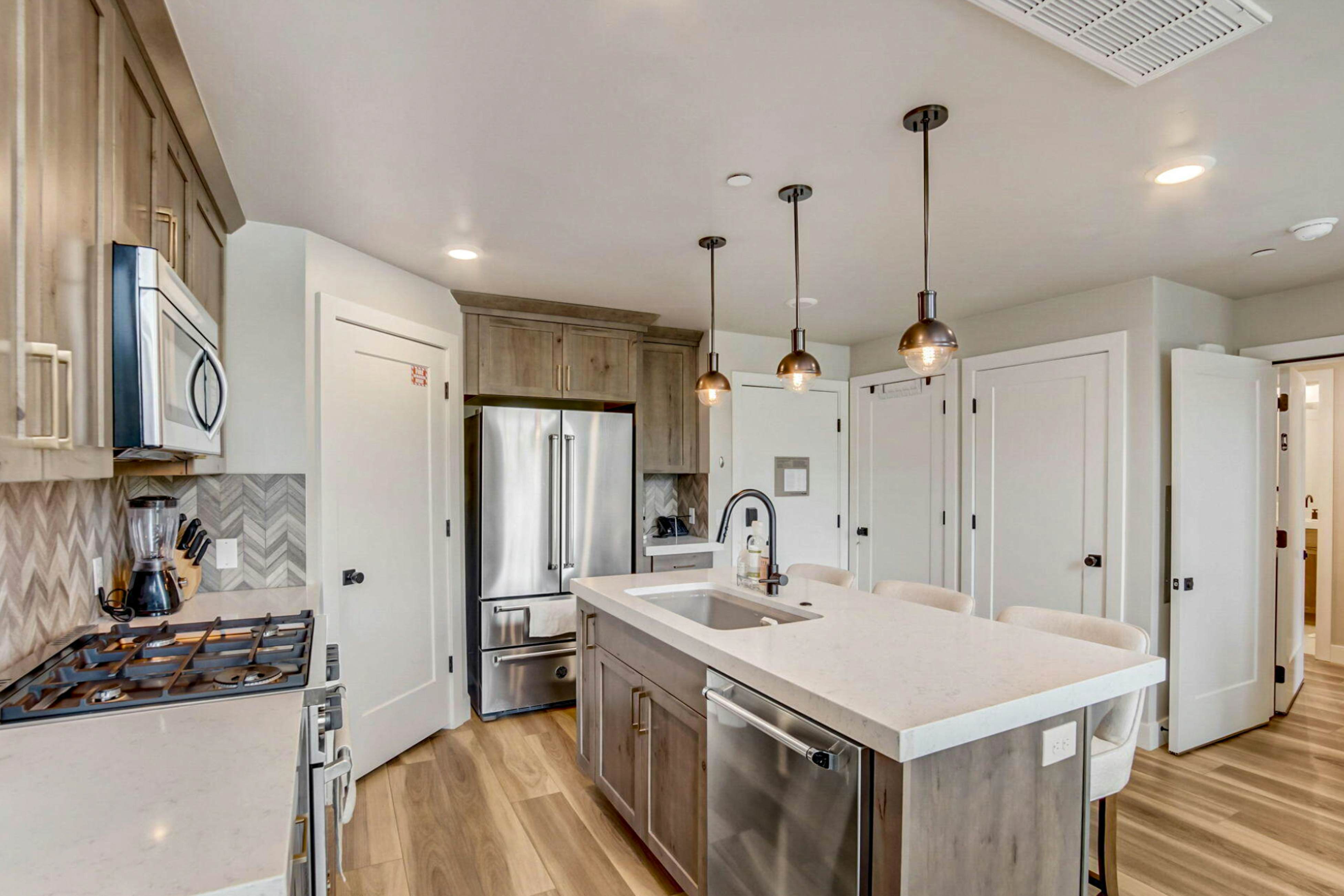 614A - Black Rock Mountain Resort