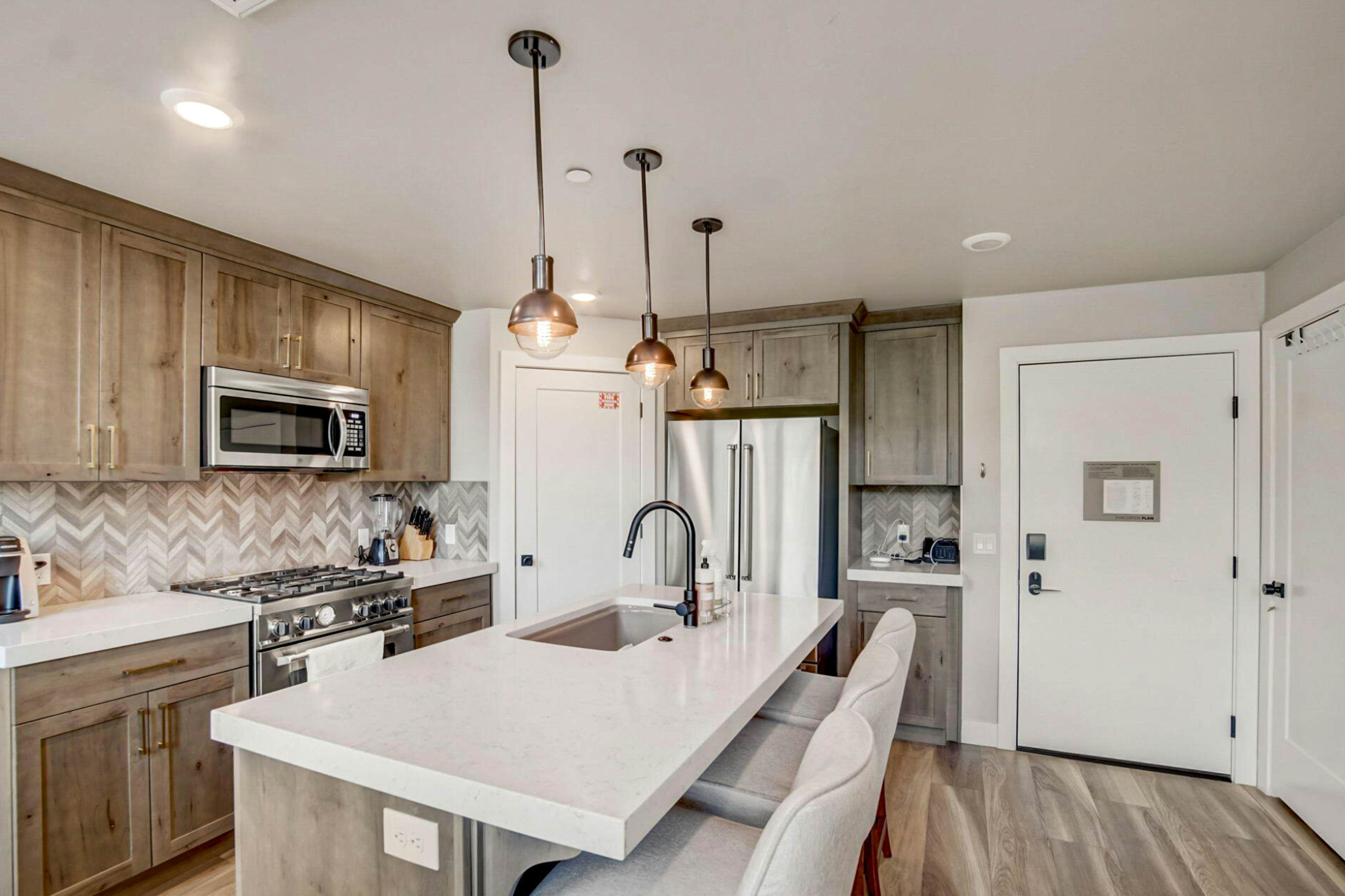 614A - Black Rock Mountain Resort