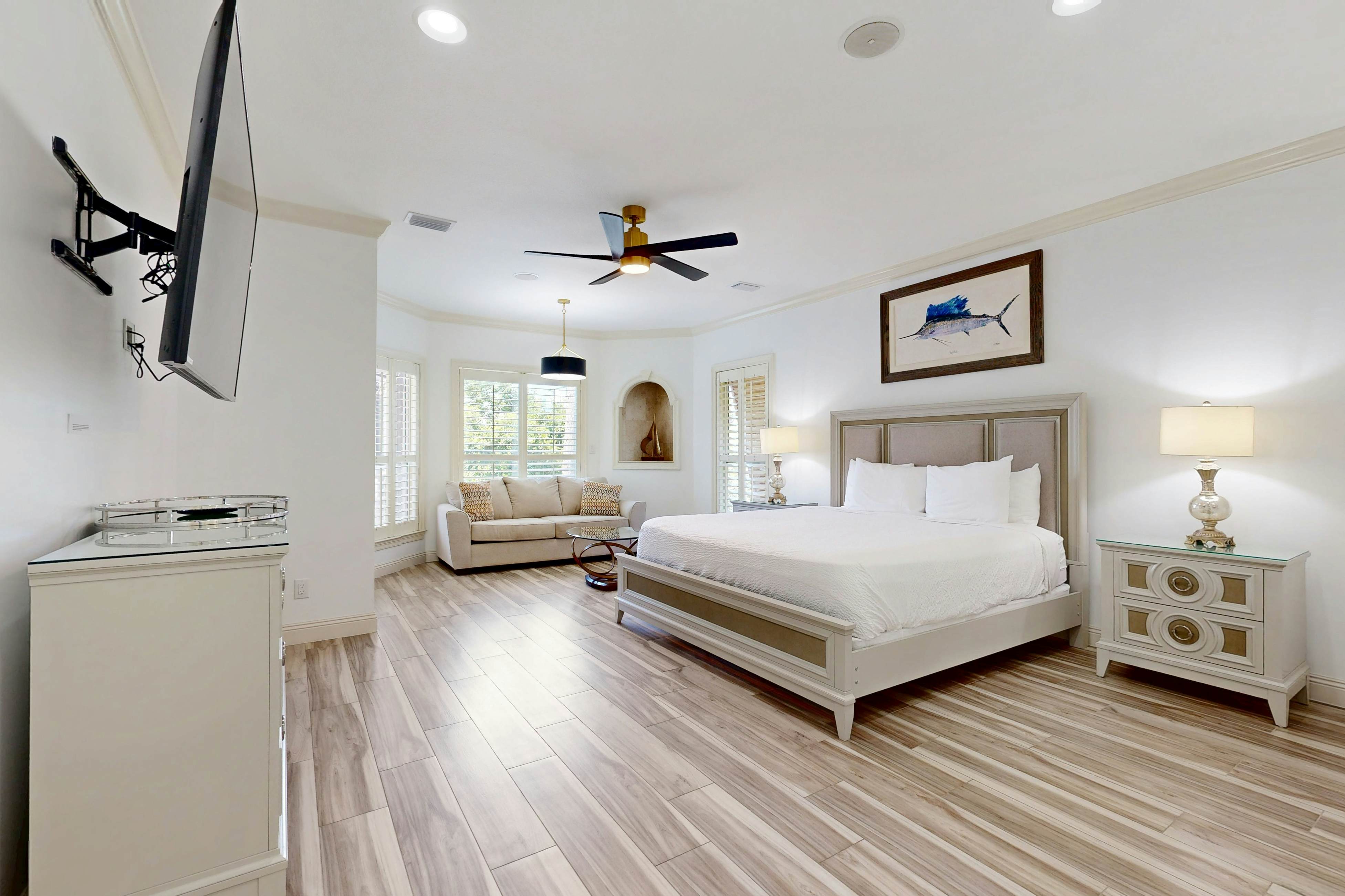 Destiny West - Casa Isla Paraiso