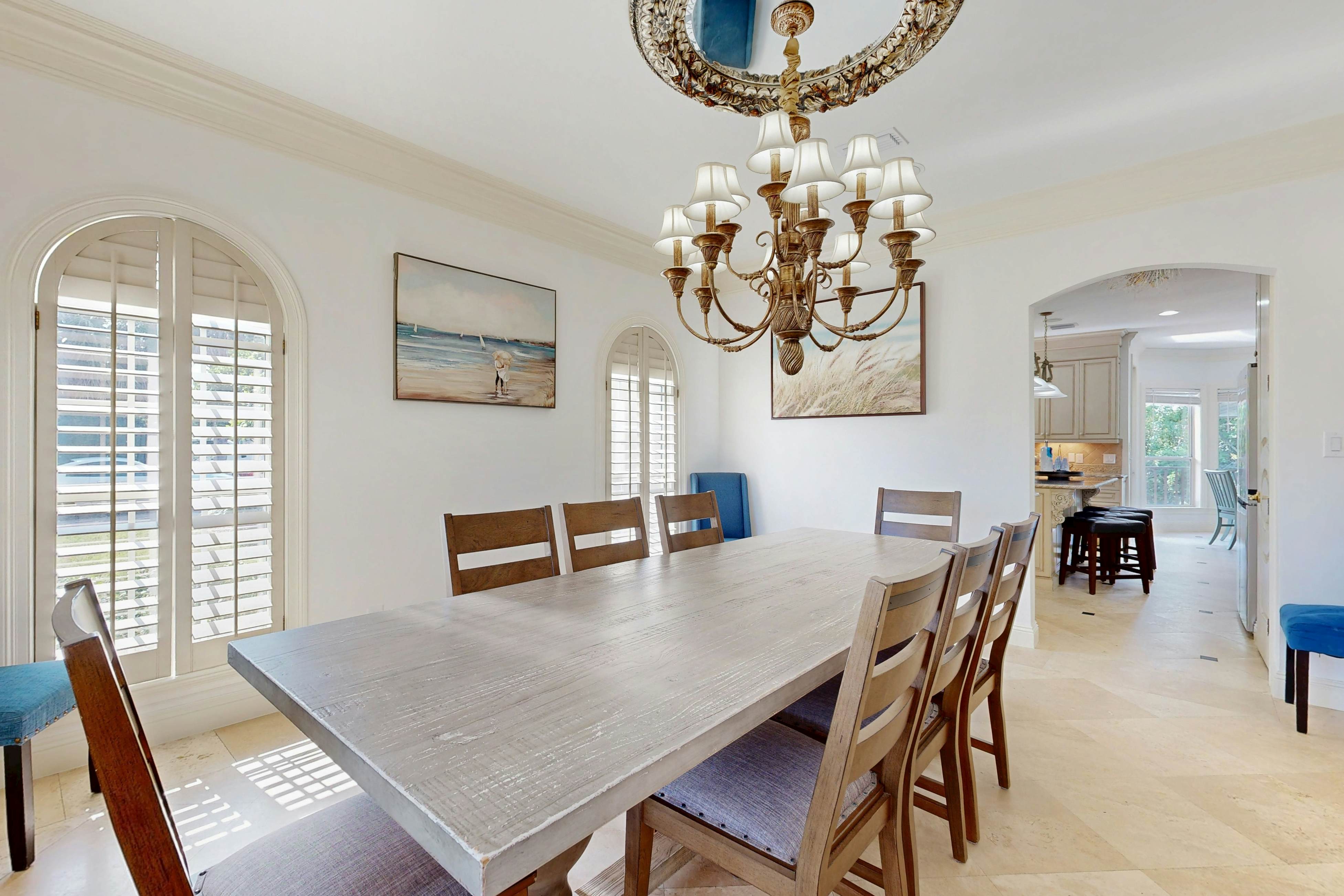 Destiny West - Casa Isla Paraiso