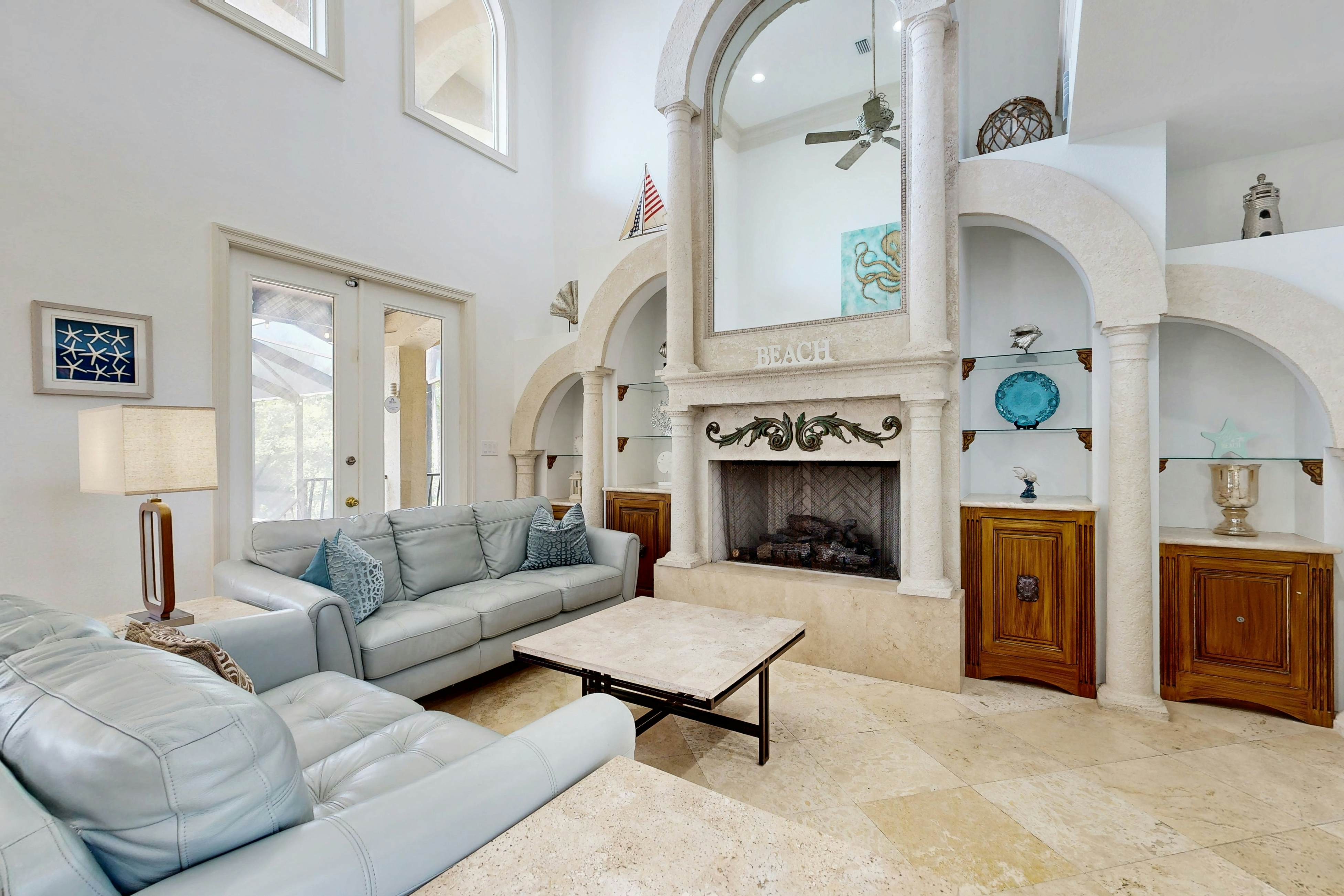 Destiny West - Casa Isla Paraiso