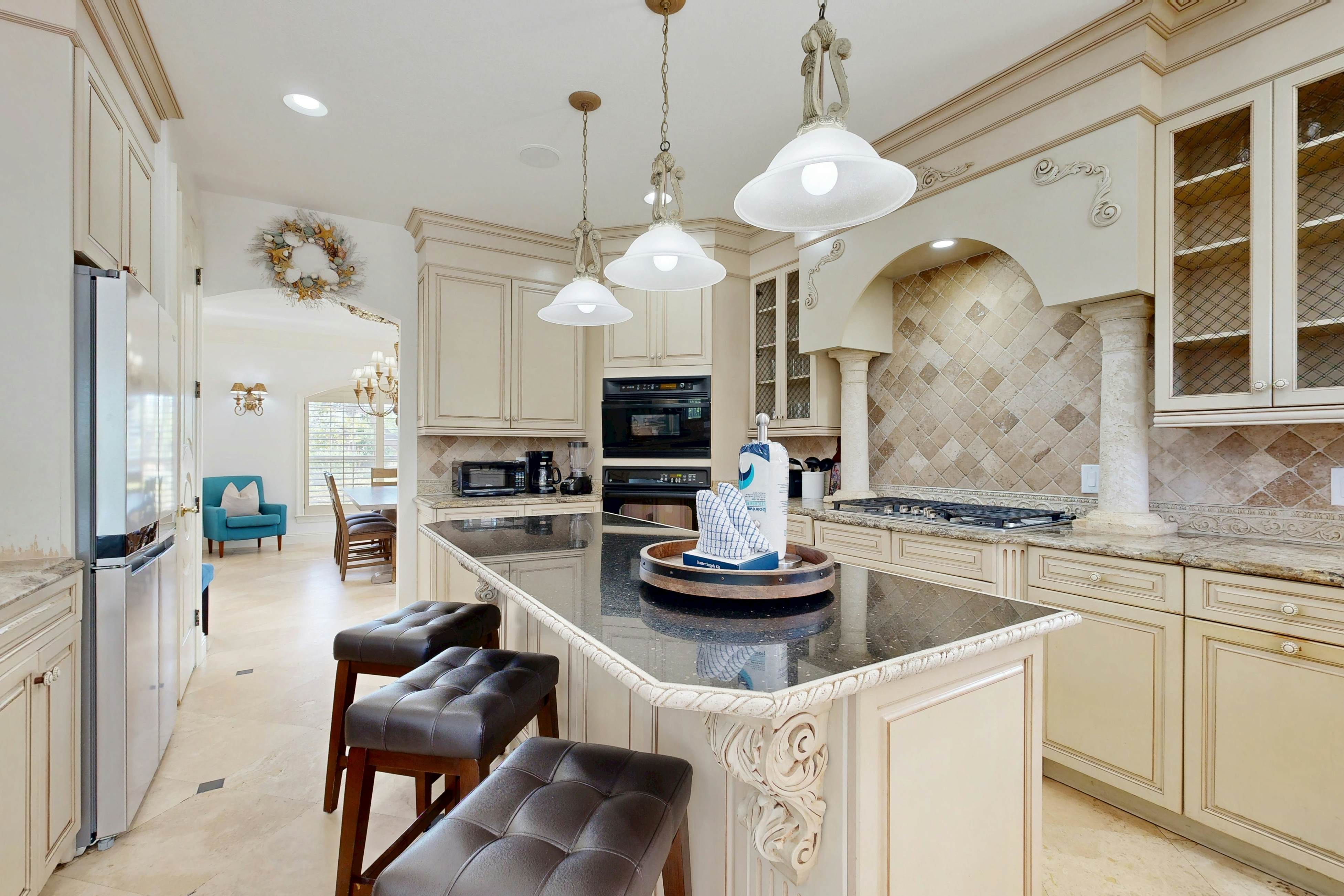 Destiny West - Casa Isla Paraiso