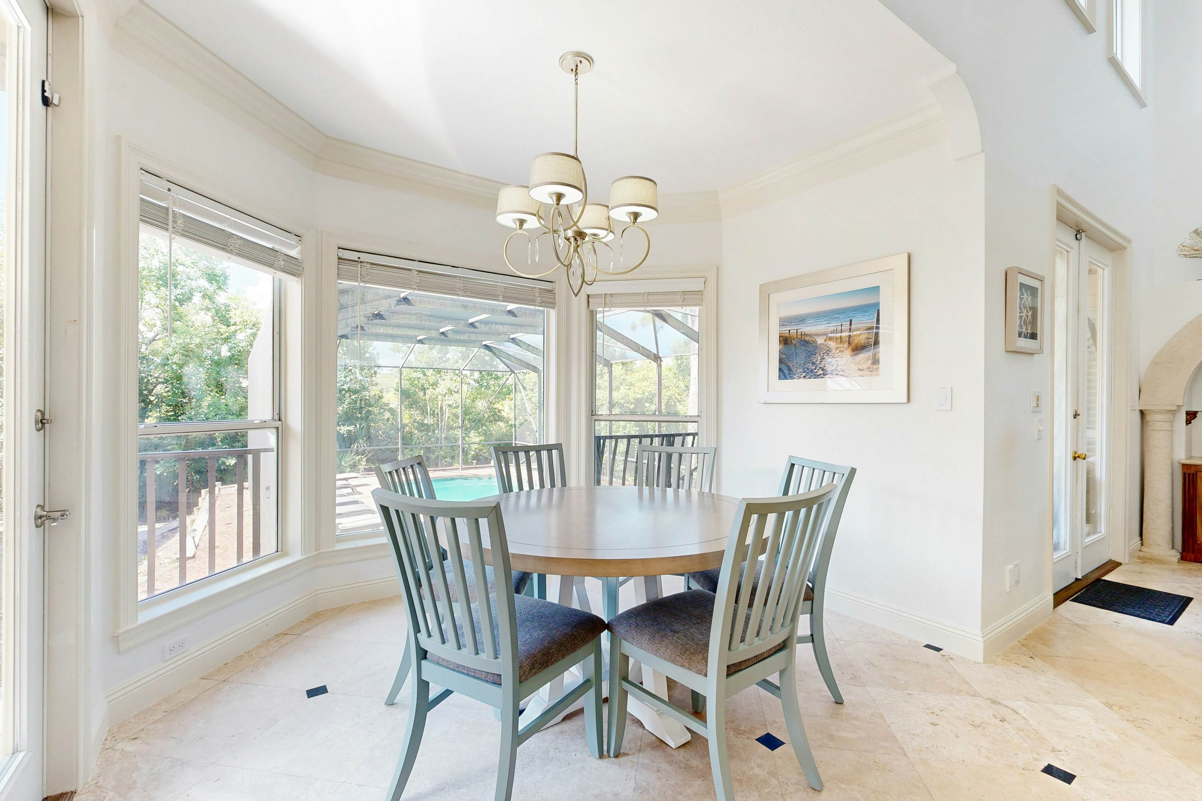 Destiny West - Casa Isla Paraiso