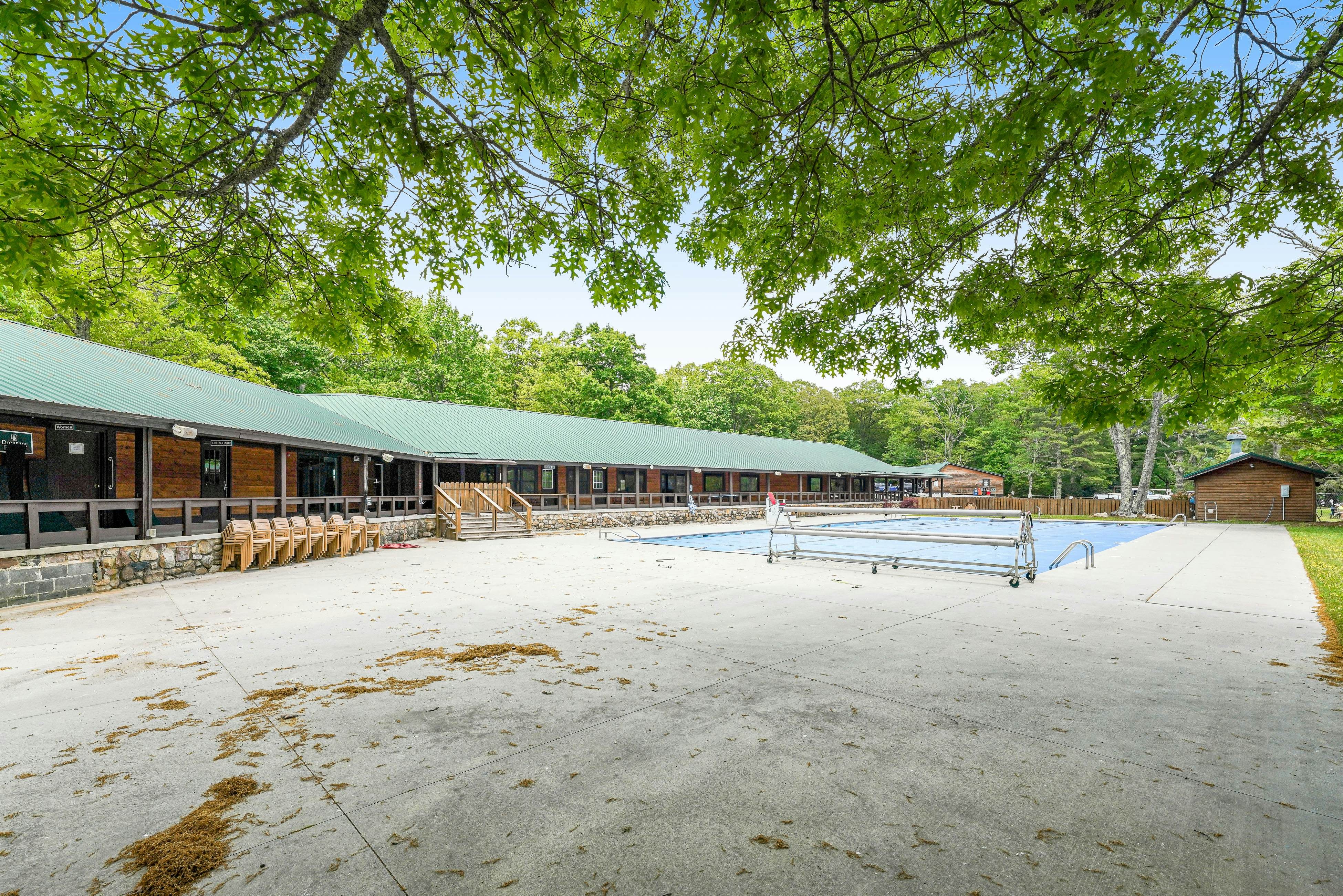 LIndville Land Harbor Retreat