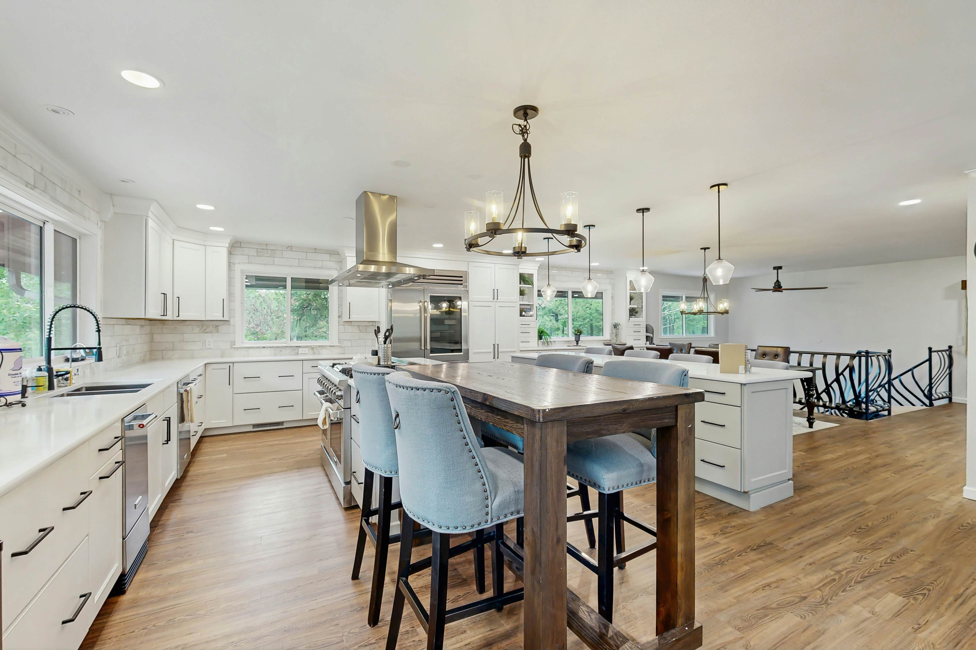 Poolhouse in the Pines