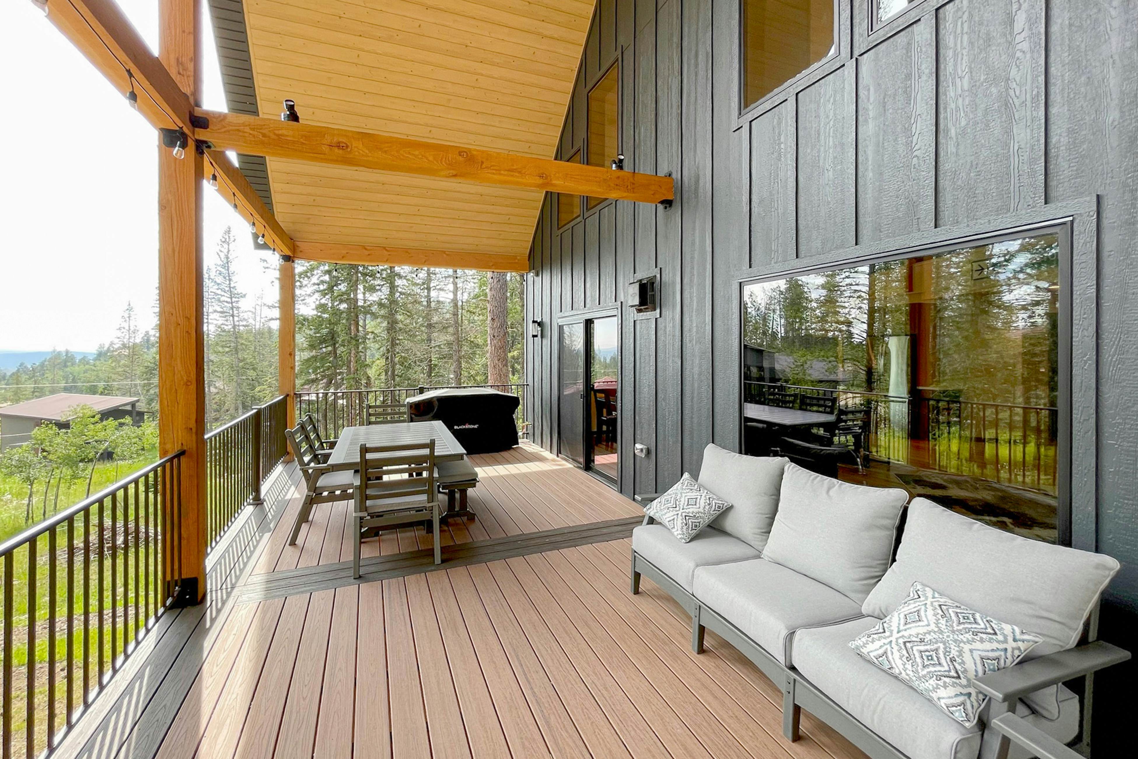 Summer Skjol & Ski Haus