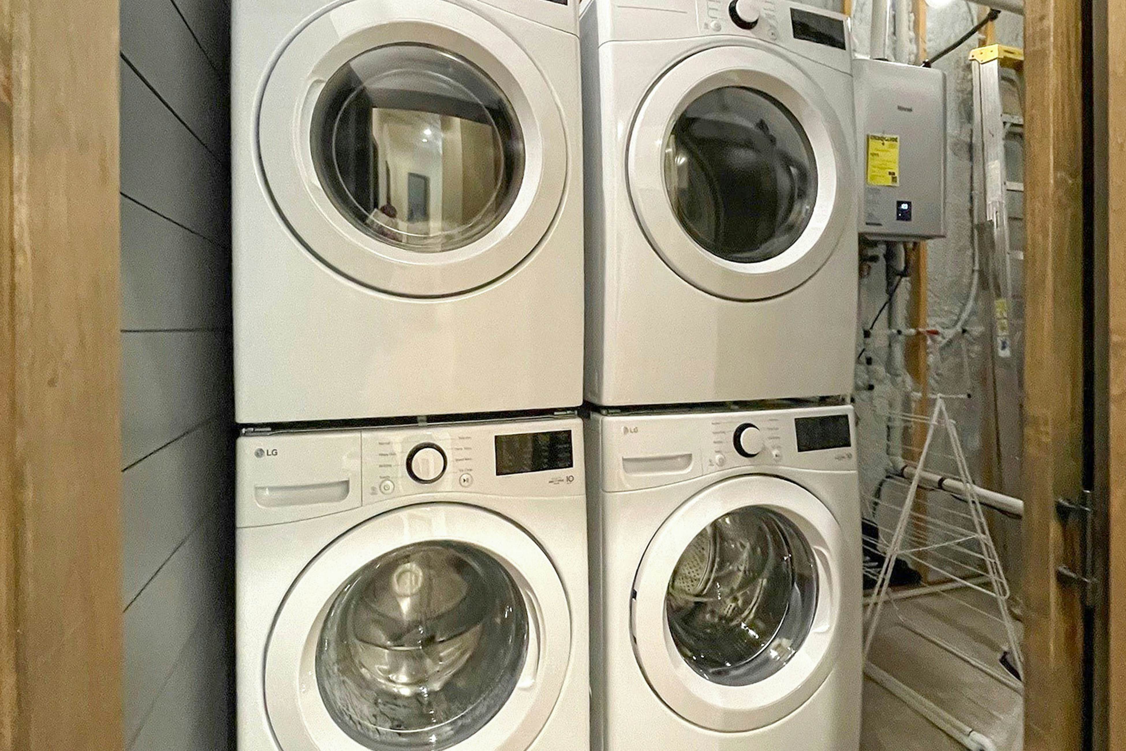 Summer Skjol & Ski Haus