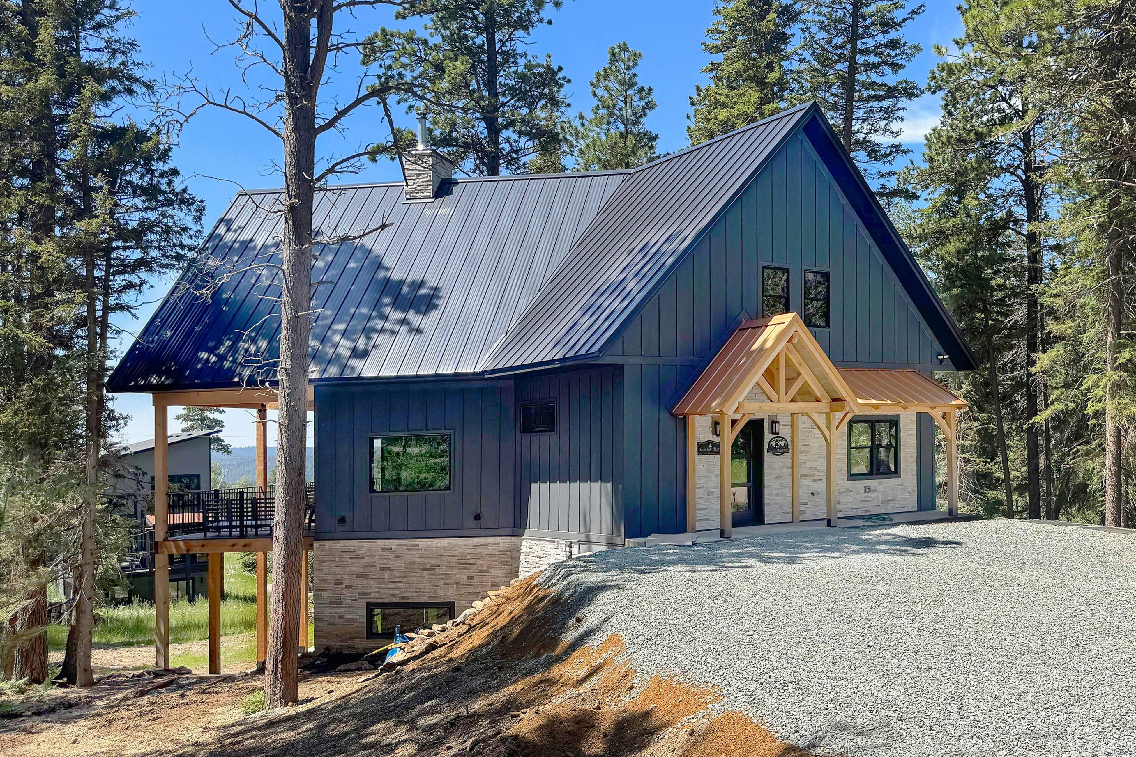 Summer Skjol & Ski Haus