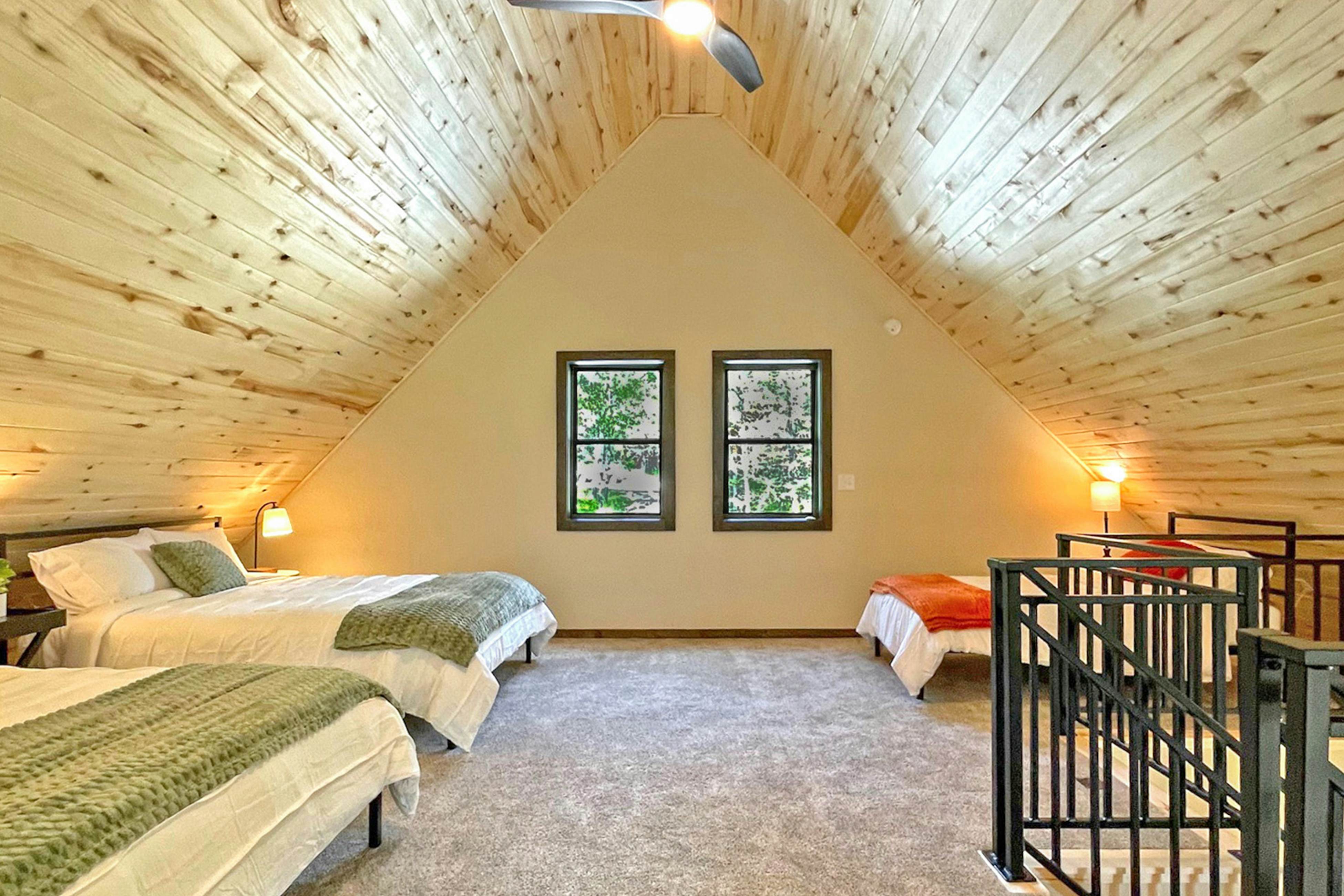 Summer Skjol & Ski Haus