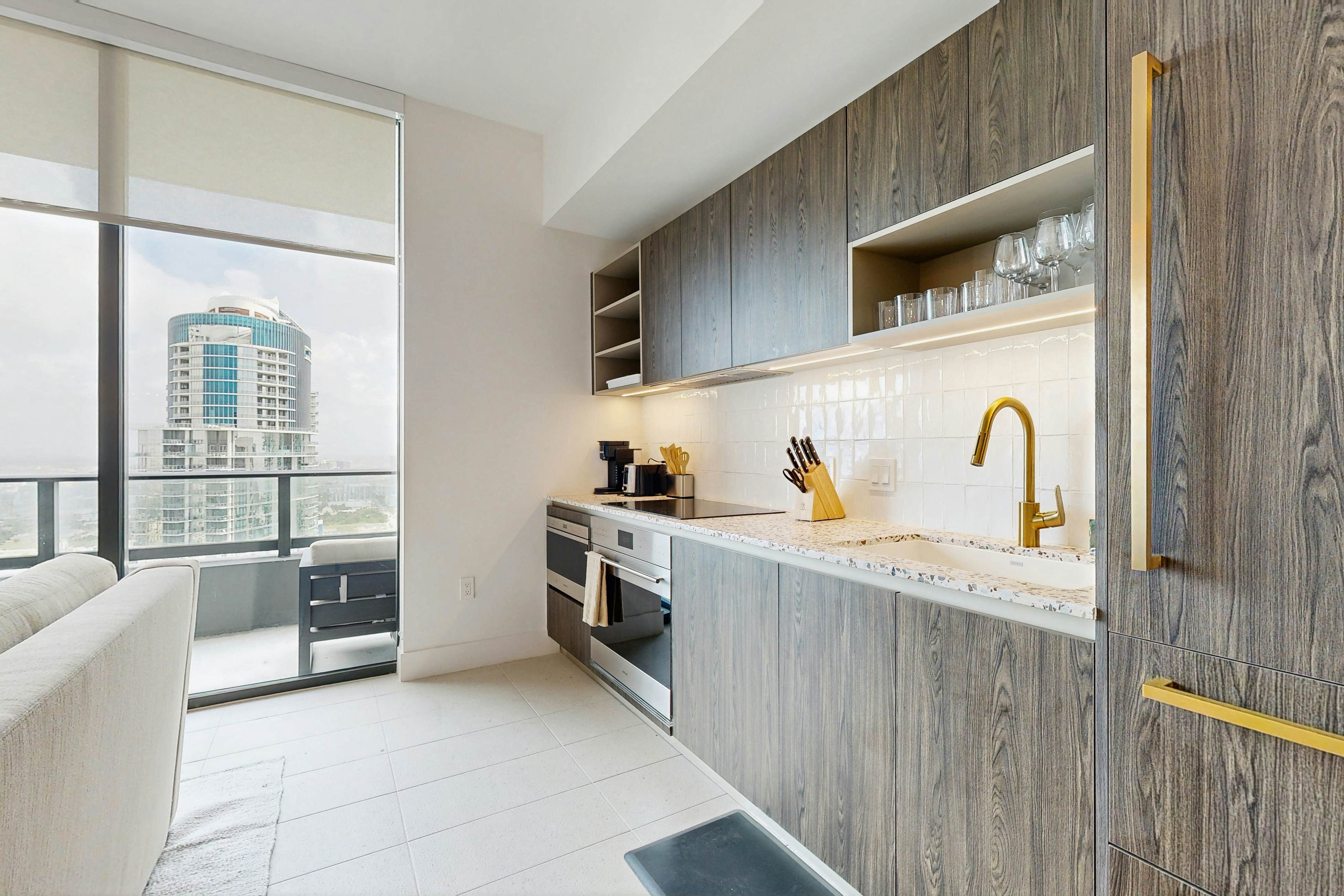 Beachside Bliss Estate 4801