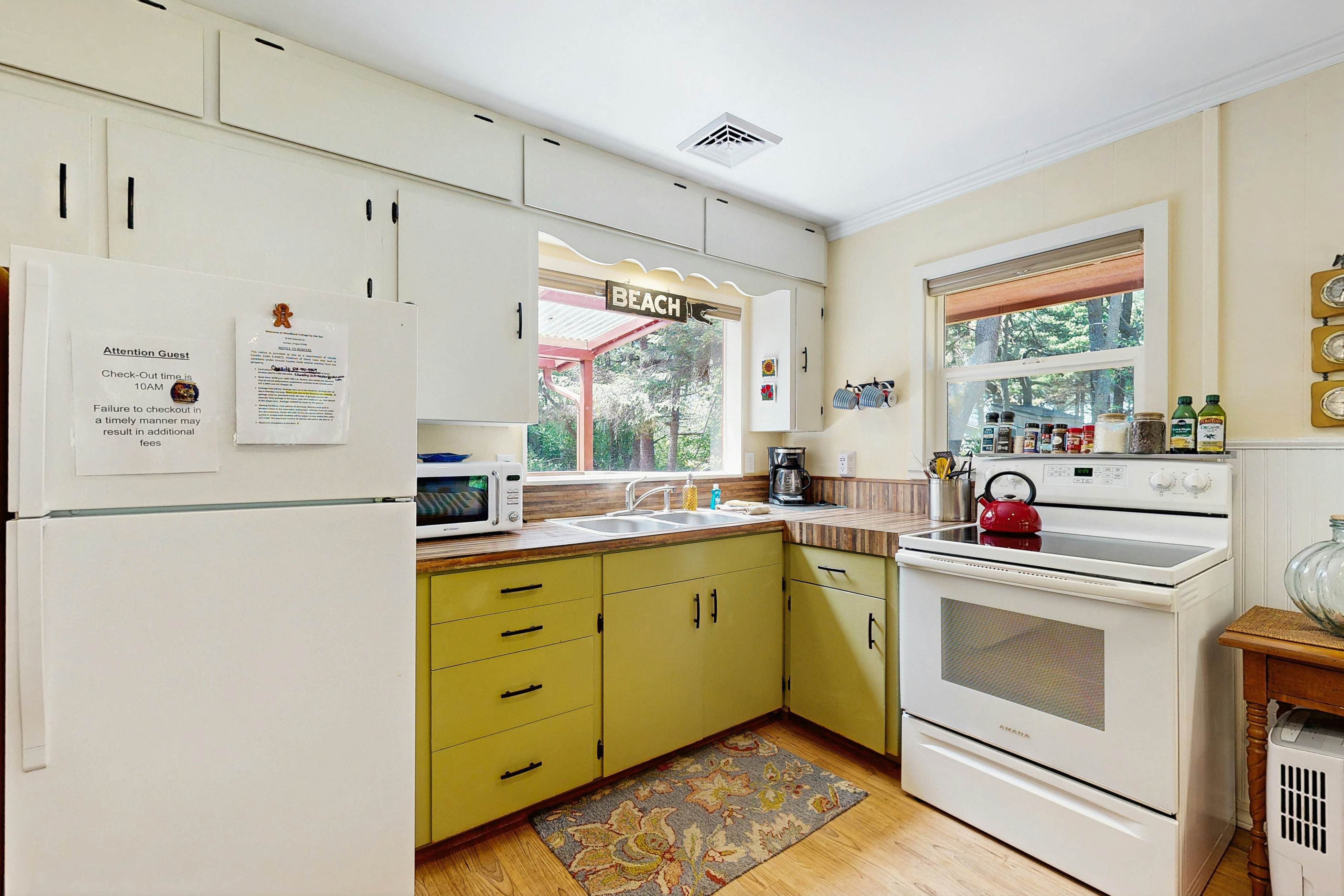 Woodland Cottage by the Sea