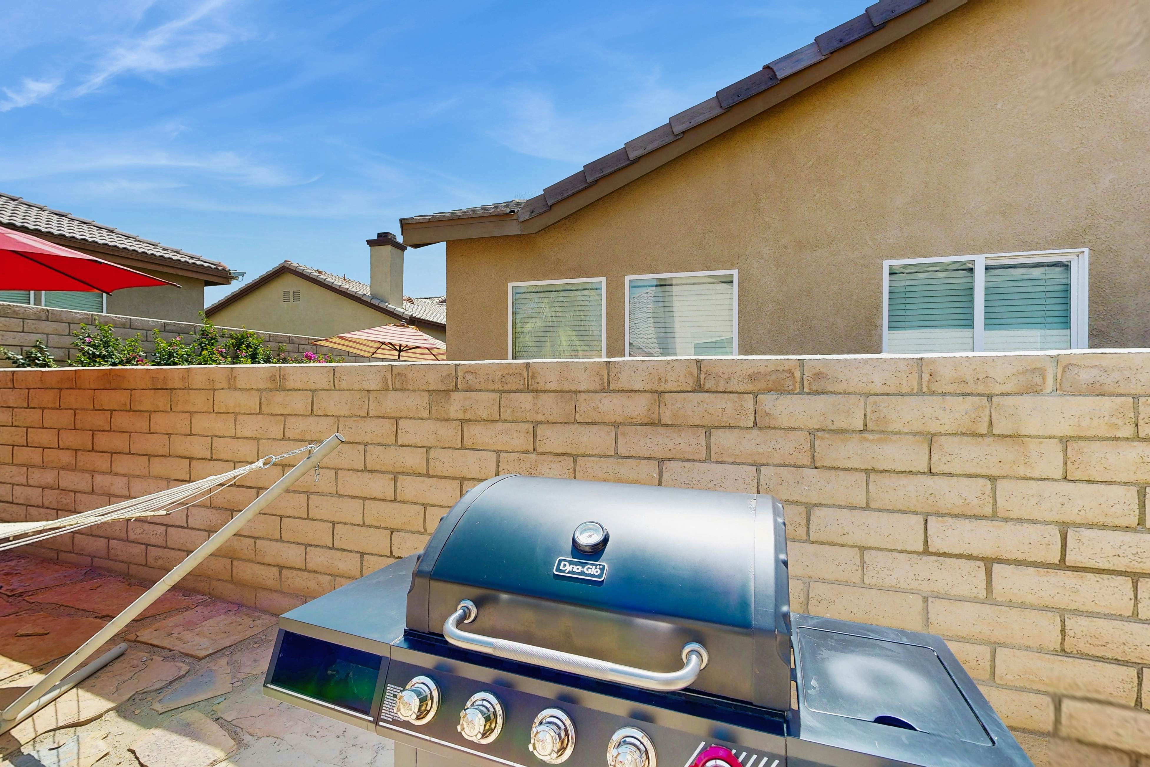 Tranquil Desert Sanctuary 