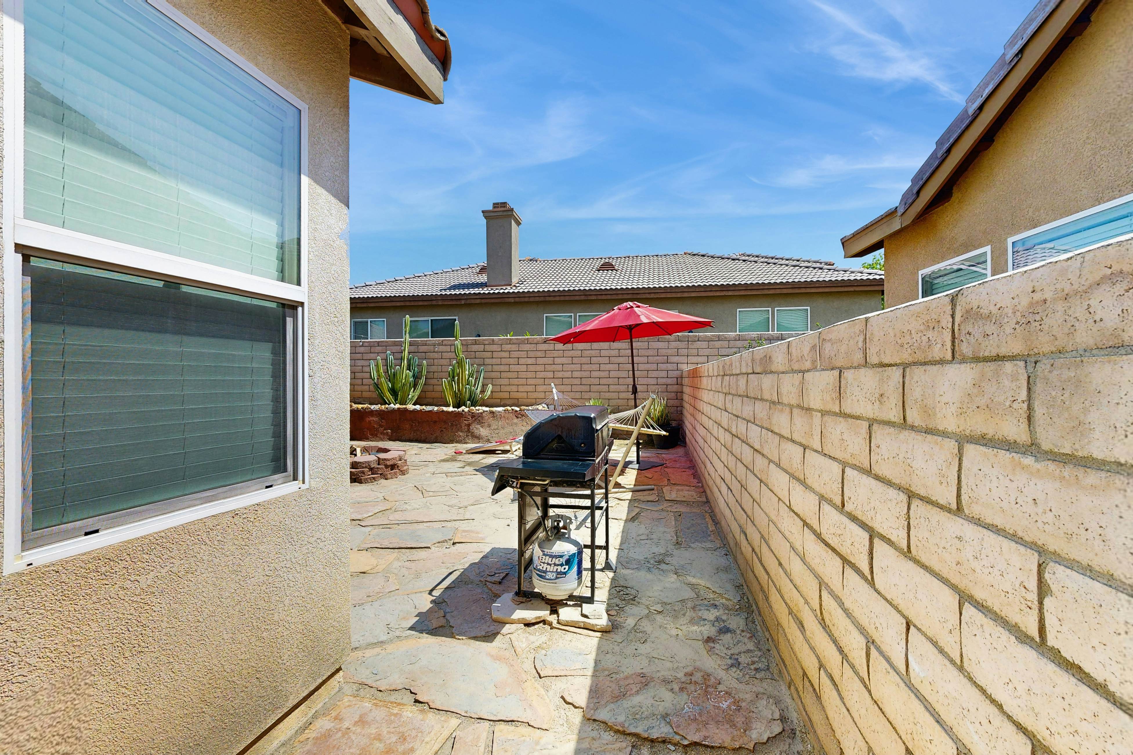 Tranquil Desert Sanctuary 