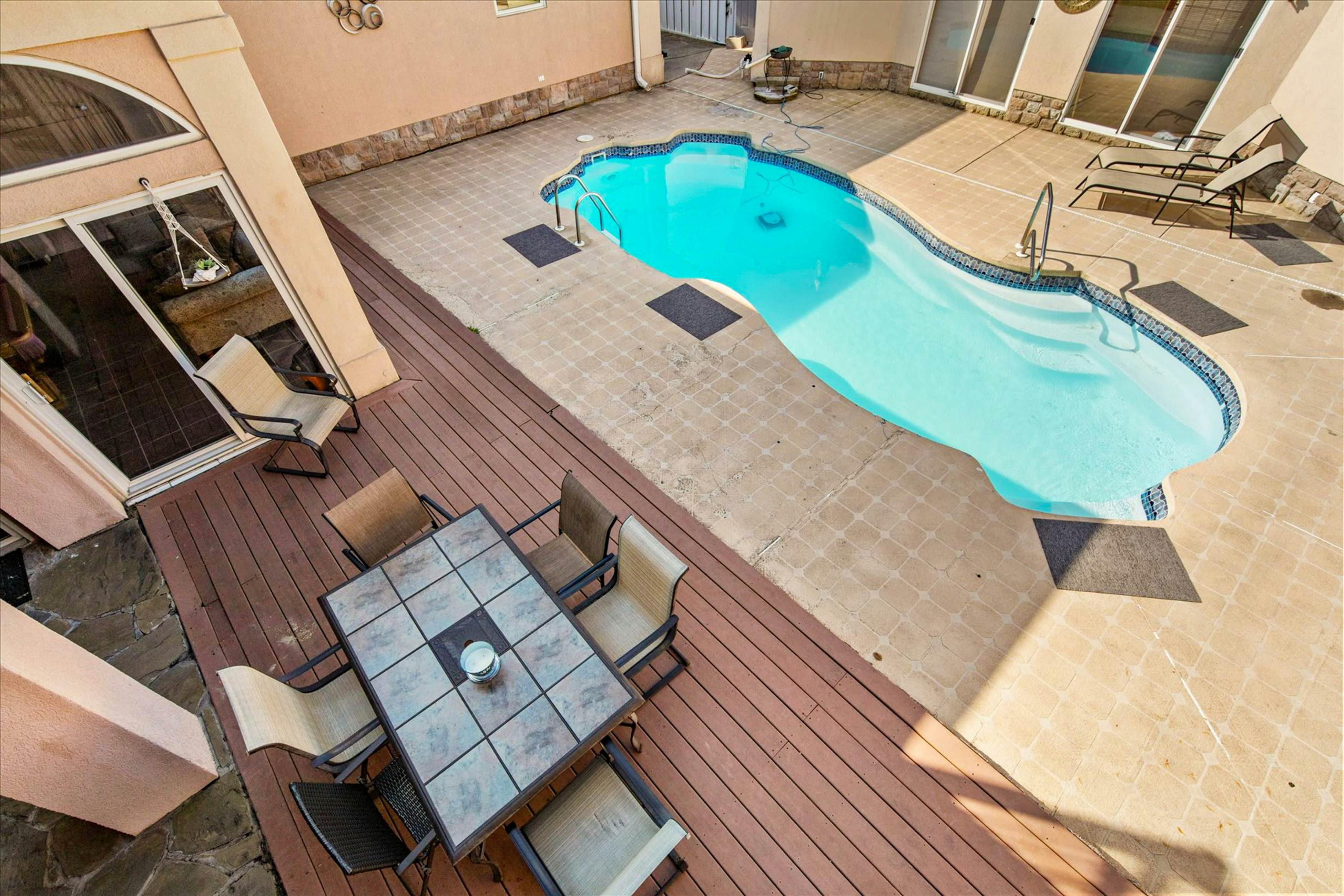 Town of Ocean View - 8 Elliott Ave