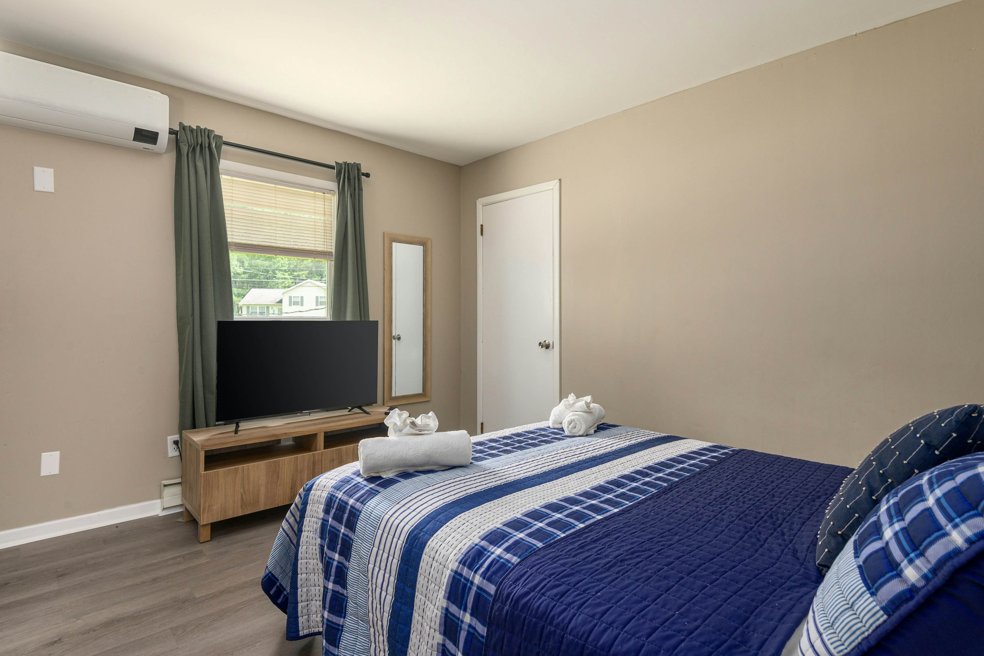 Lounging in Long Pond