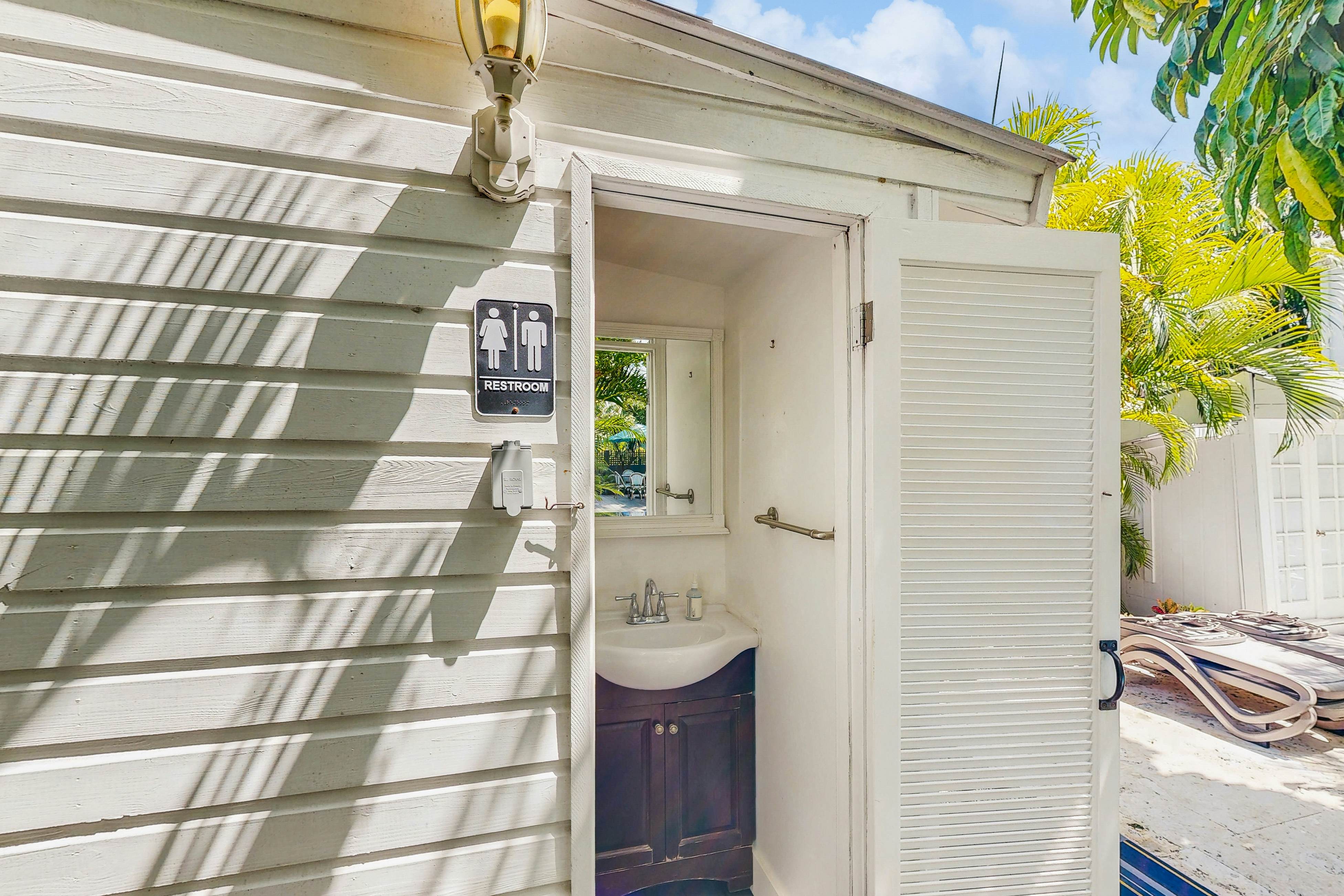 Papa's Hideaway #3 - For Whom the Bell Tolls