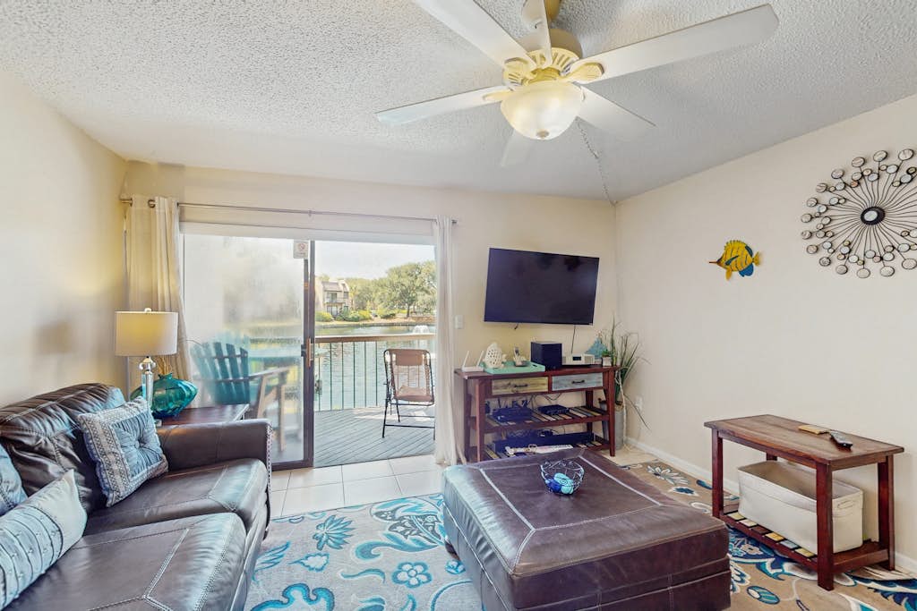 Homey Condo with Lagoon View from Balcony - Hot Tub, Pool, & Beach Access — Hilton Head, SC — vacation rental