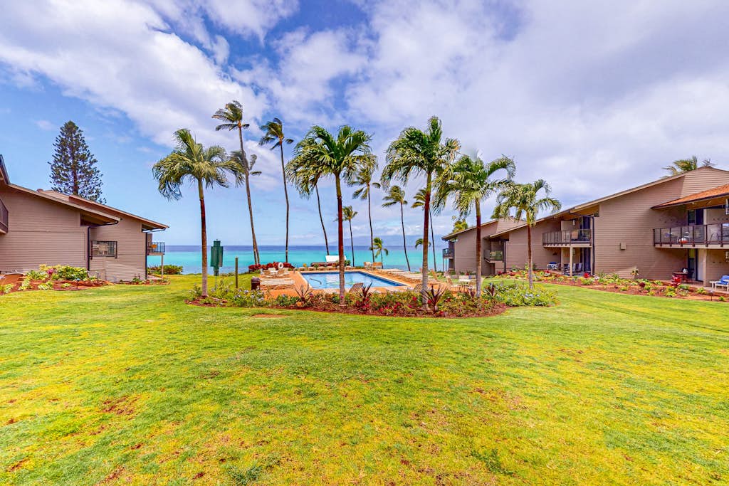 Mahina Surf 227 | 2 Bed Lahaina, HI Condo | Vacasa