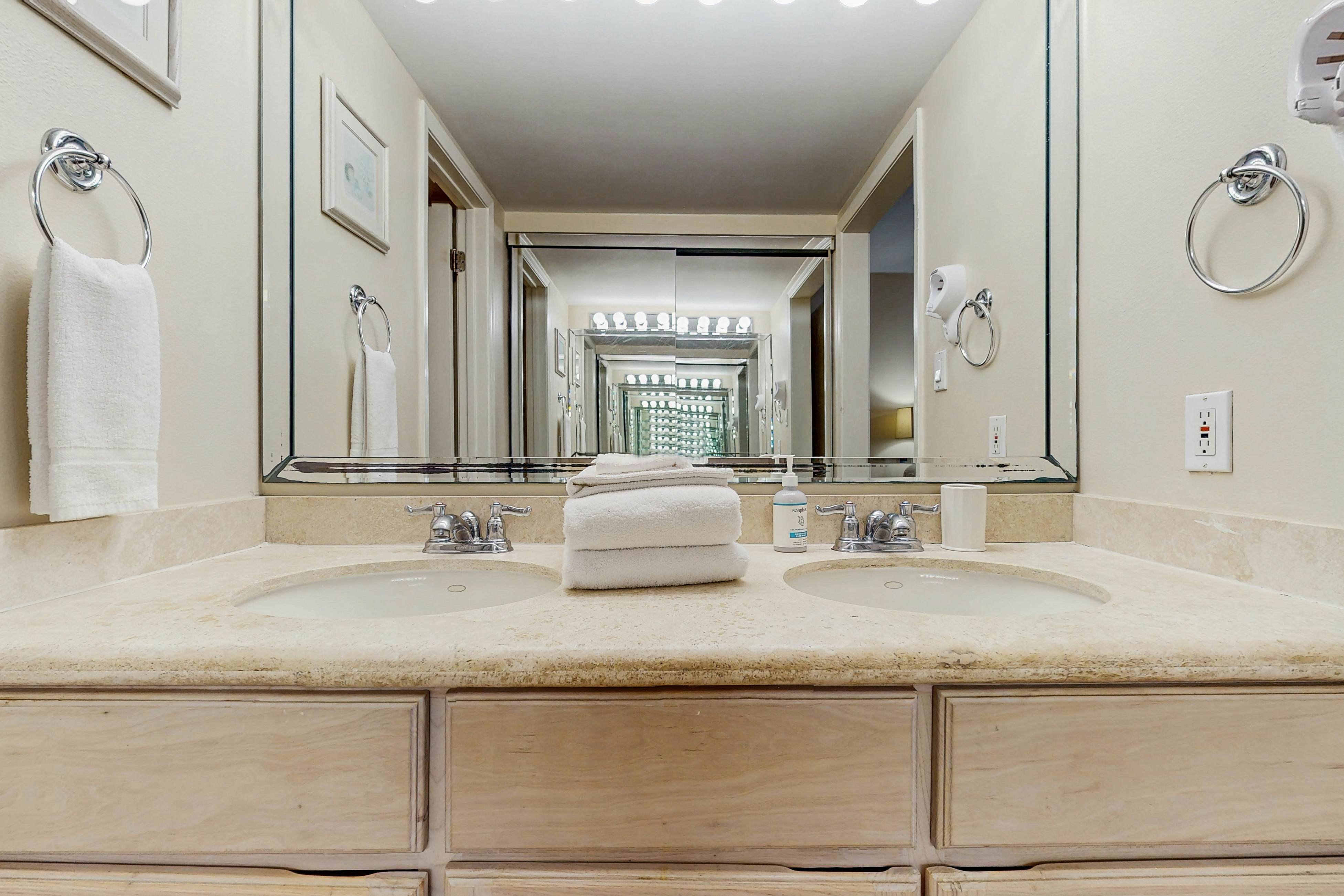 Suntide II Condominiums #306