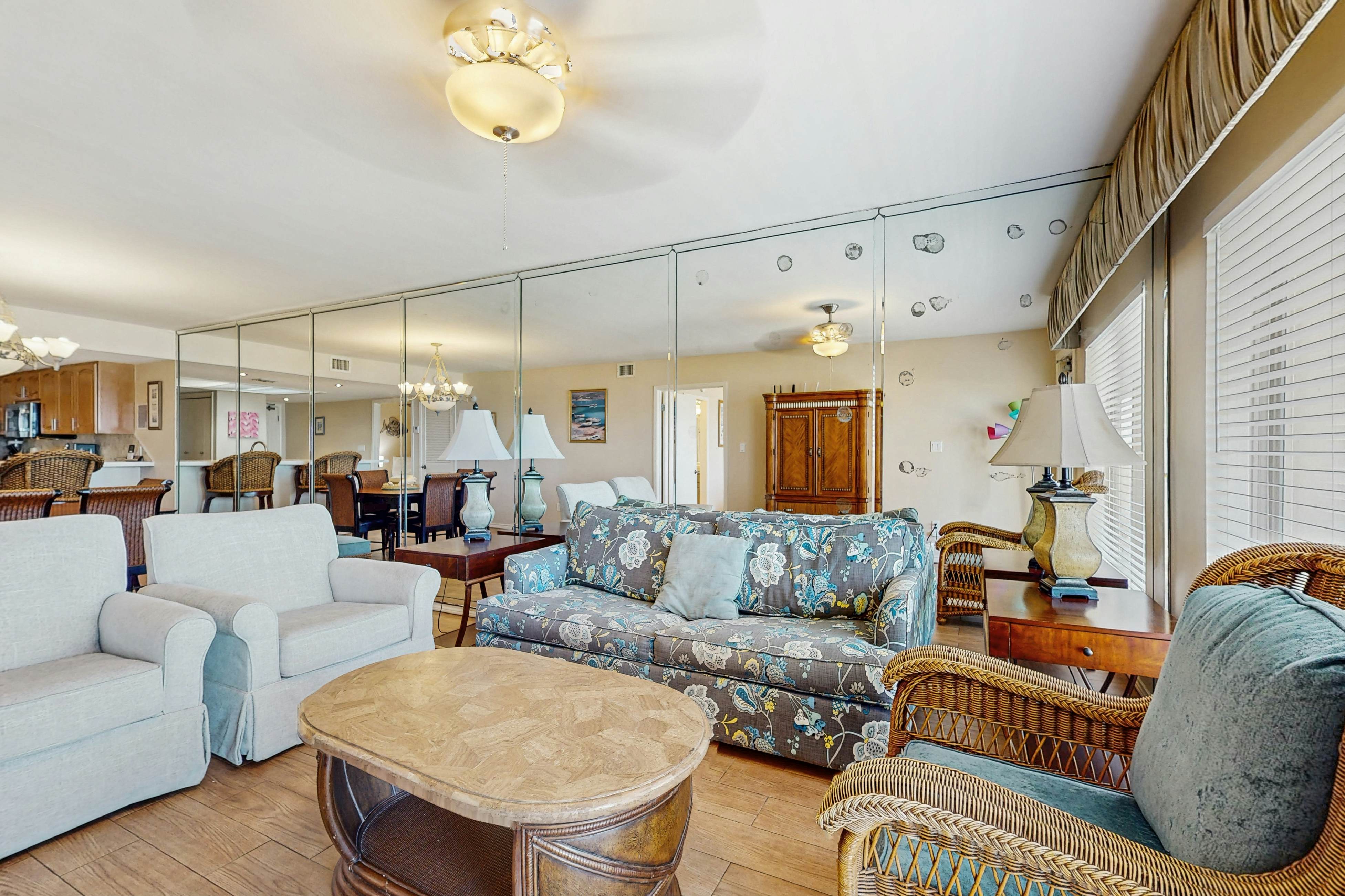 Suntide II Condominiums #306