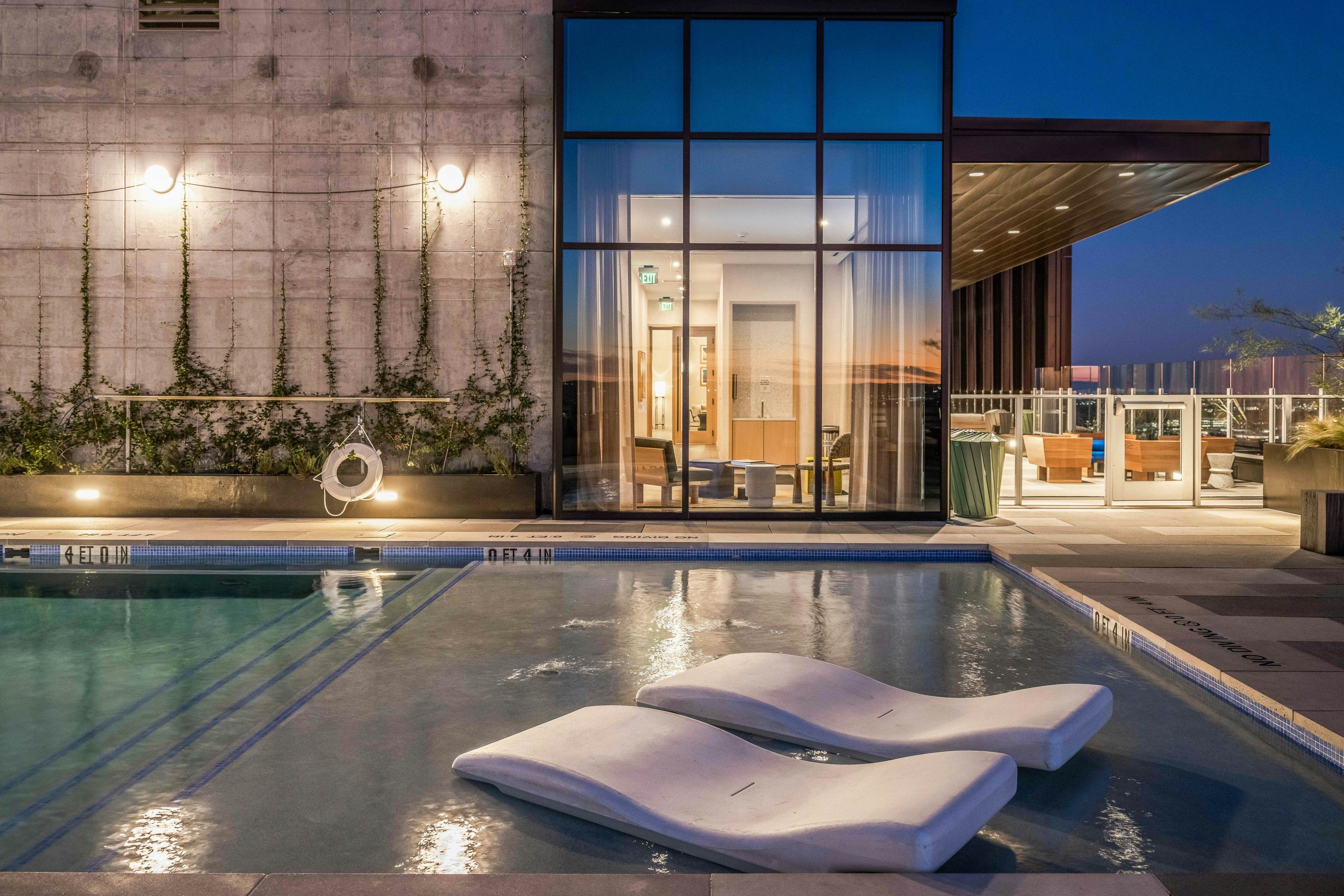 Natiivo Austin Skyline Vistas