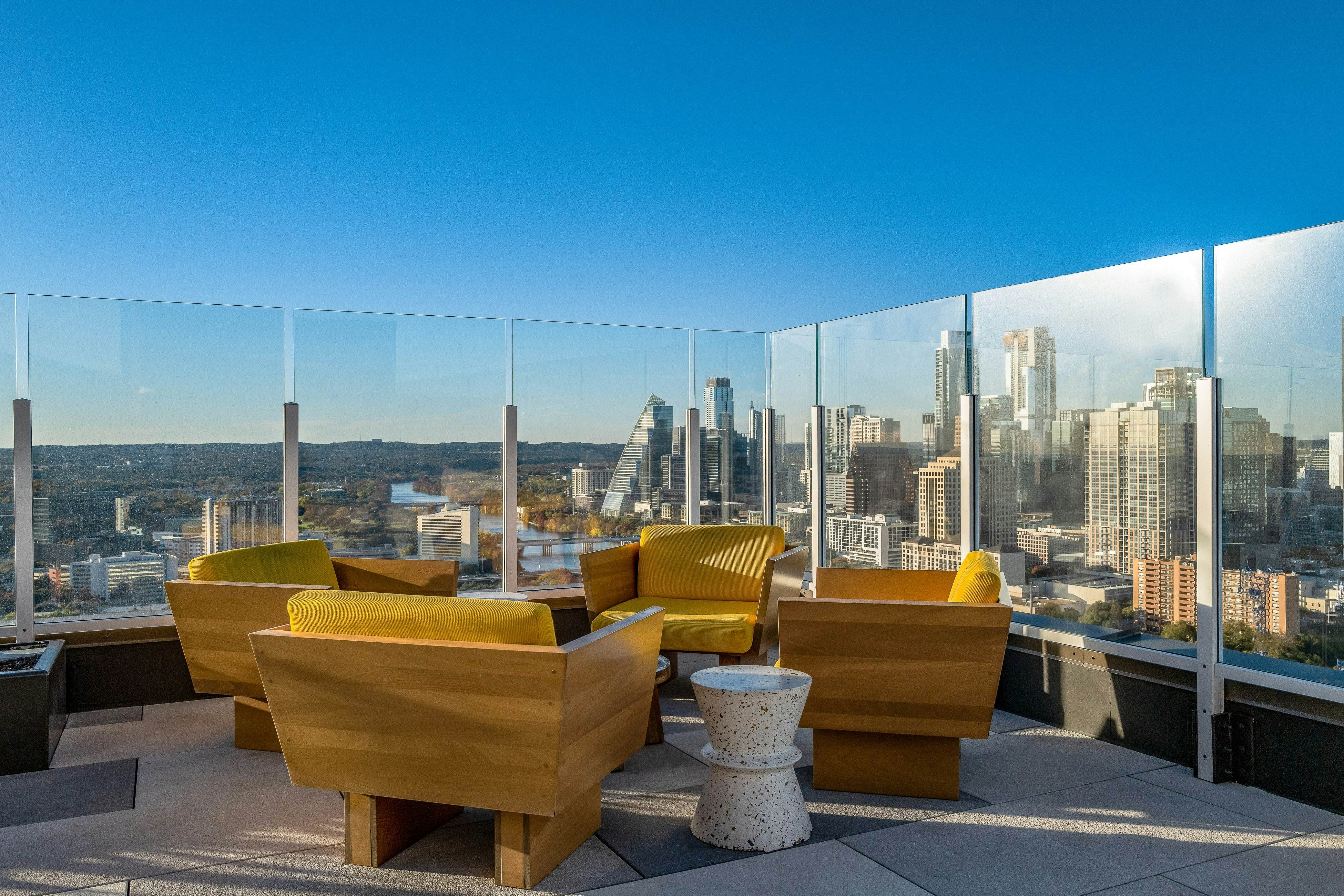 Natiivo Austin Skyline Vistas