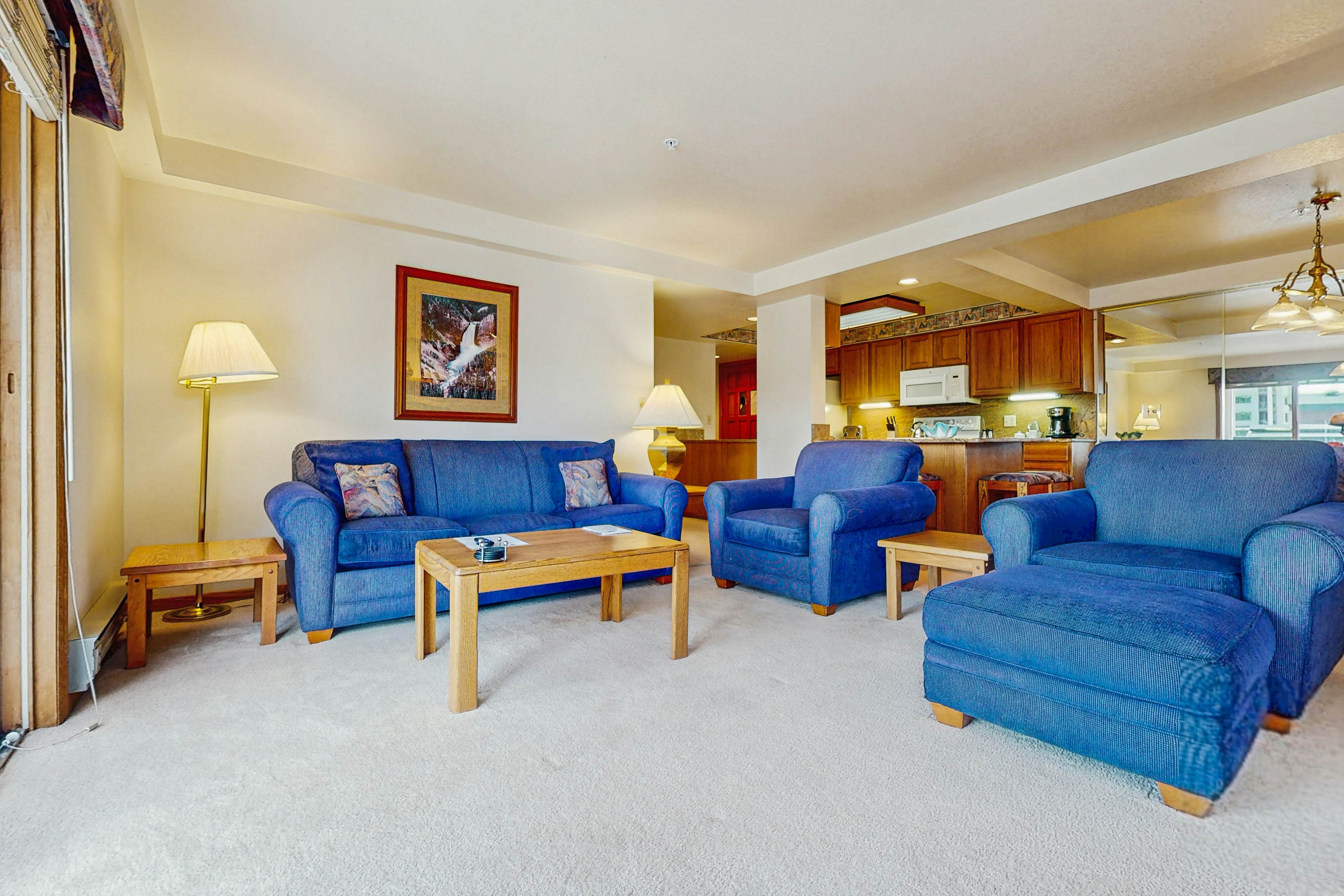 Torian Plum Plaza 304