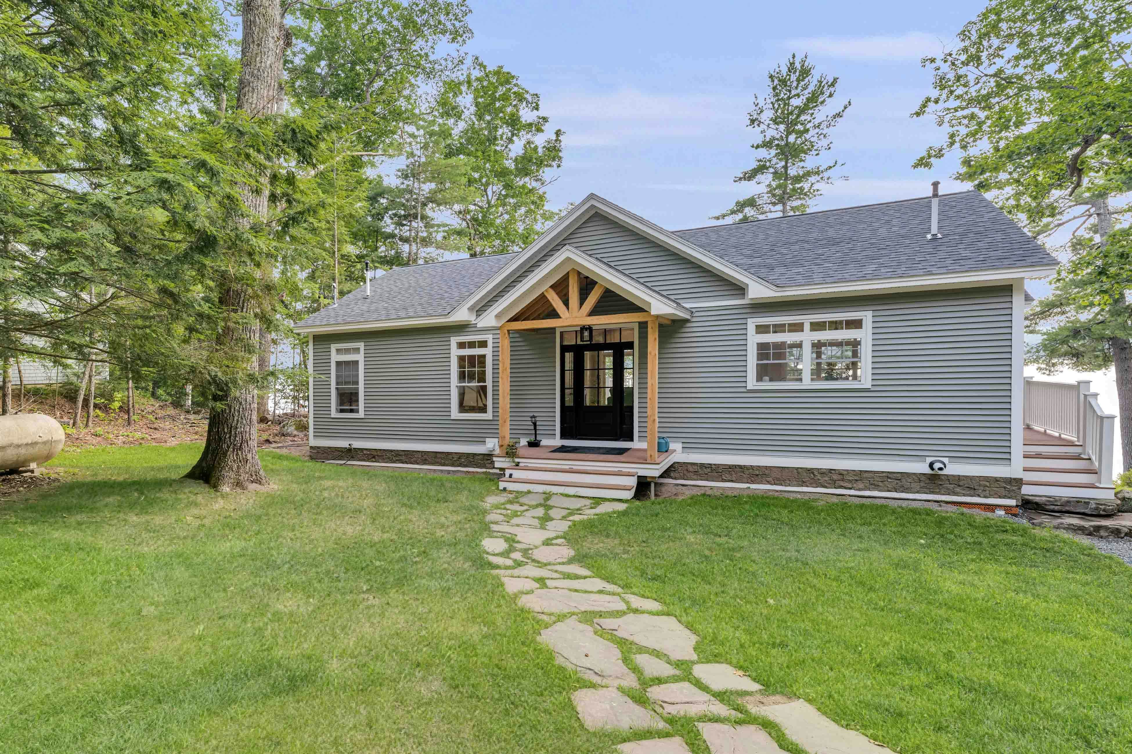 Sunset Point Cottage