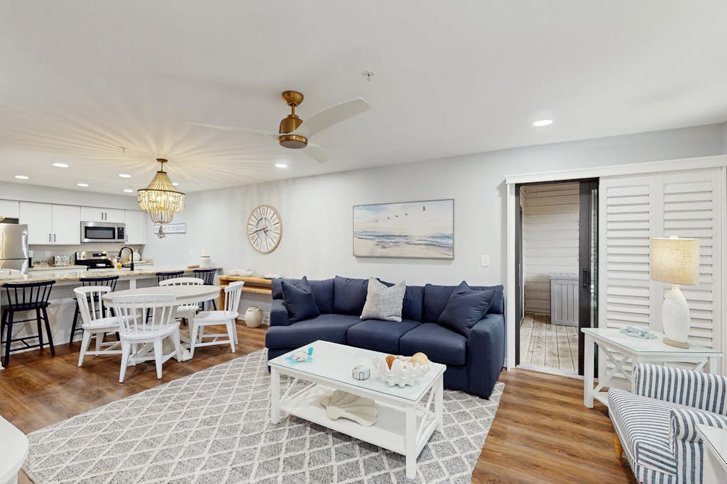 Dog-Friendly Condo with pool, golf, and just steps to the beach — Hilton Head, SC — vacation rental