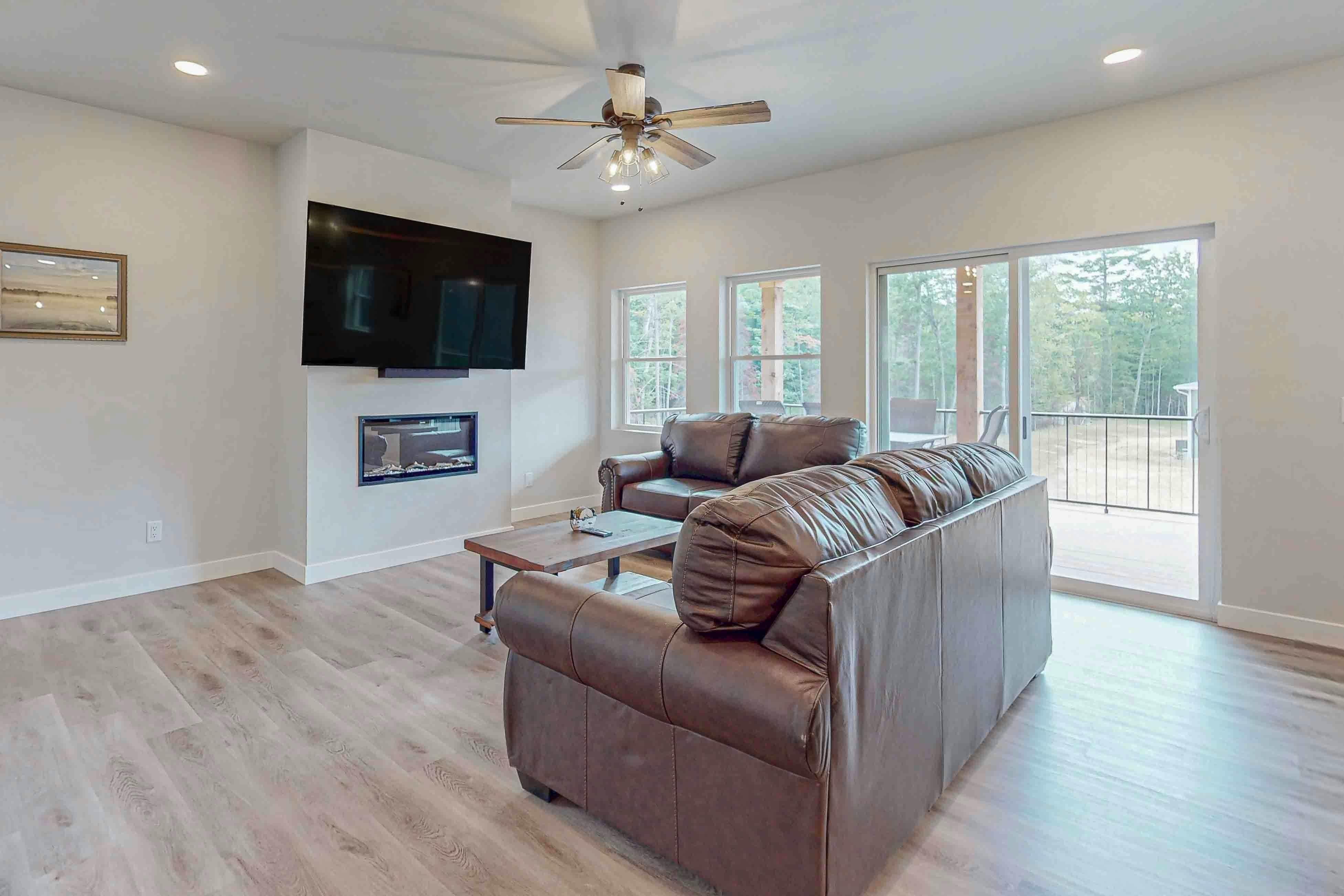 The Crossing at Lake Forest- 39 & 40