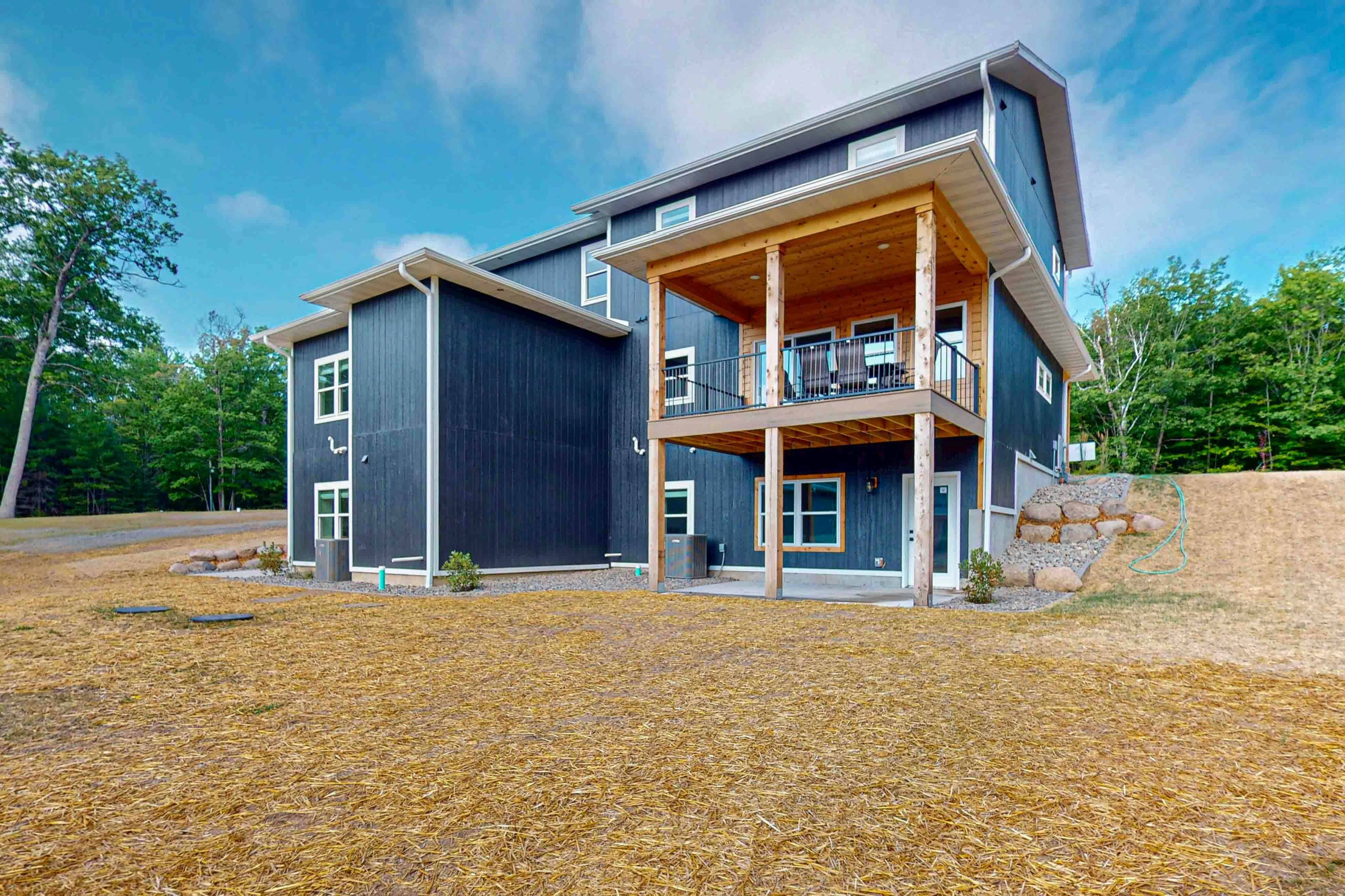 The Crossing at Lake Forest- 39 & 40