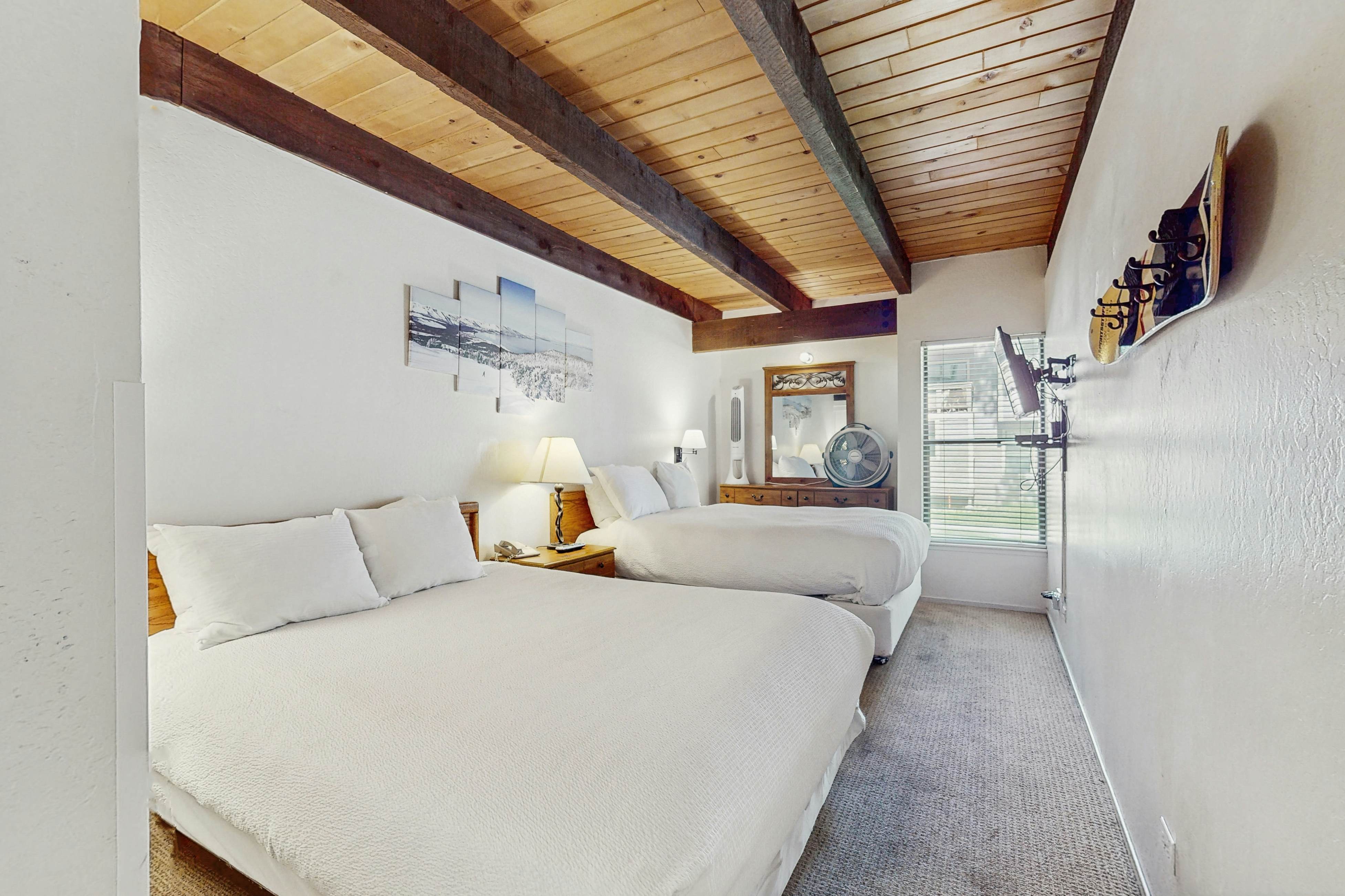 Lovely Lakeland Lodge at Lakeland Village