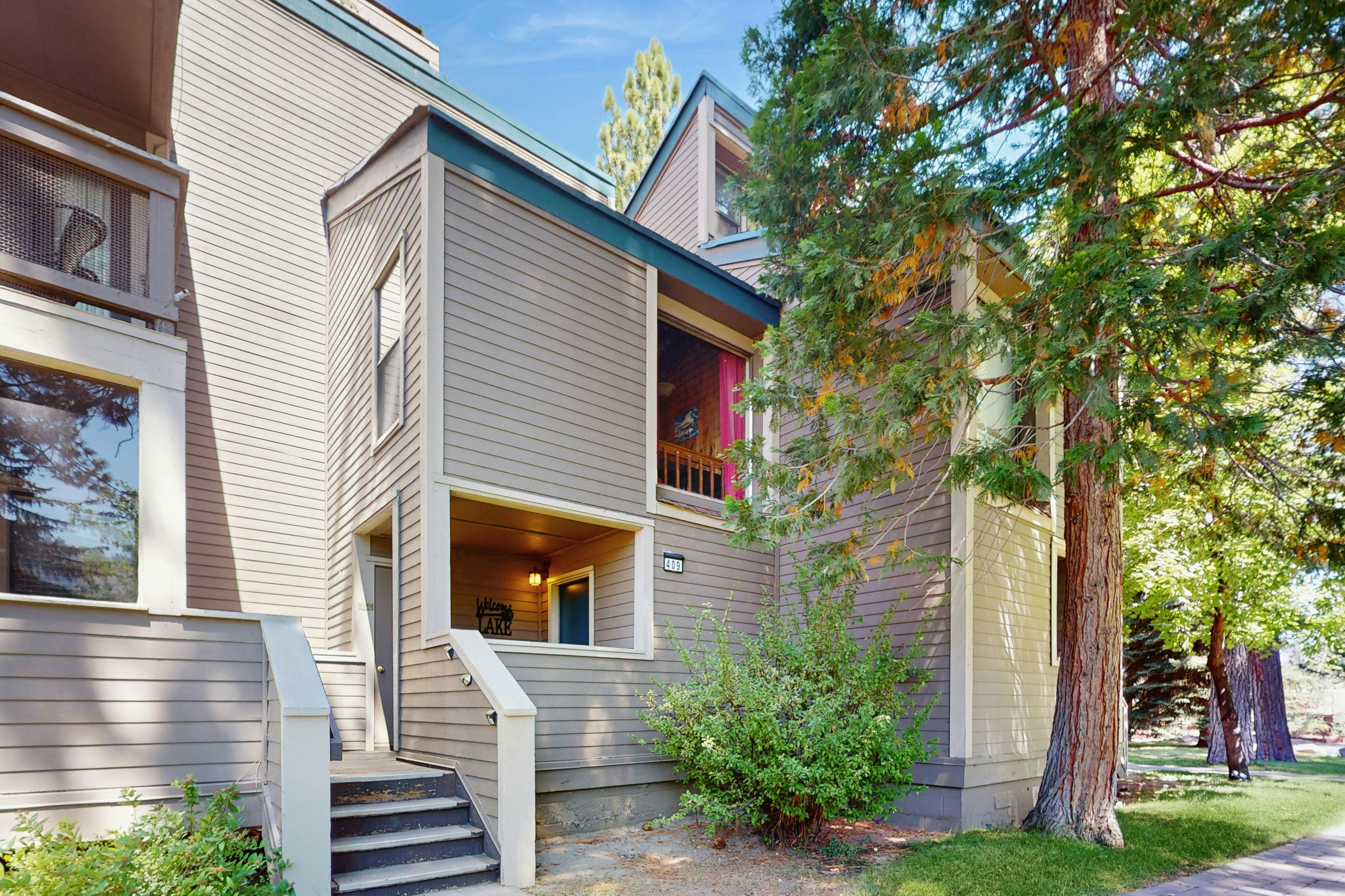 Lovely Lakeland Lodge at Lakeland Village