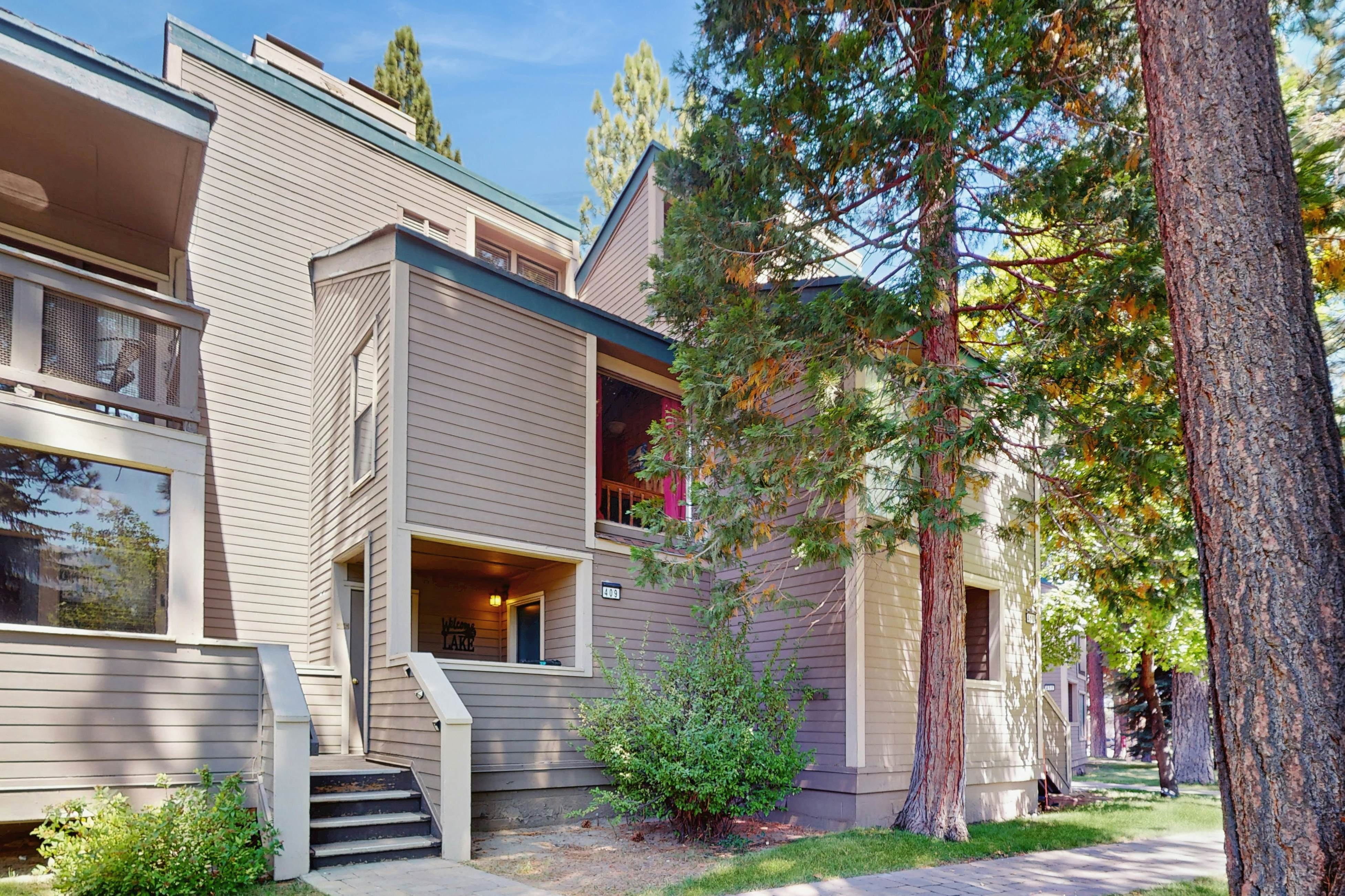 Lovely Lakeland Lodge at Lakeland Village