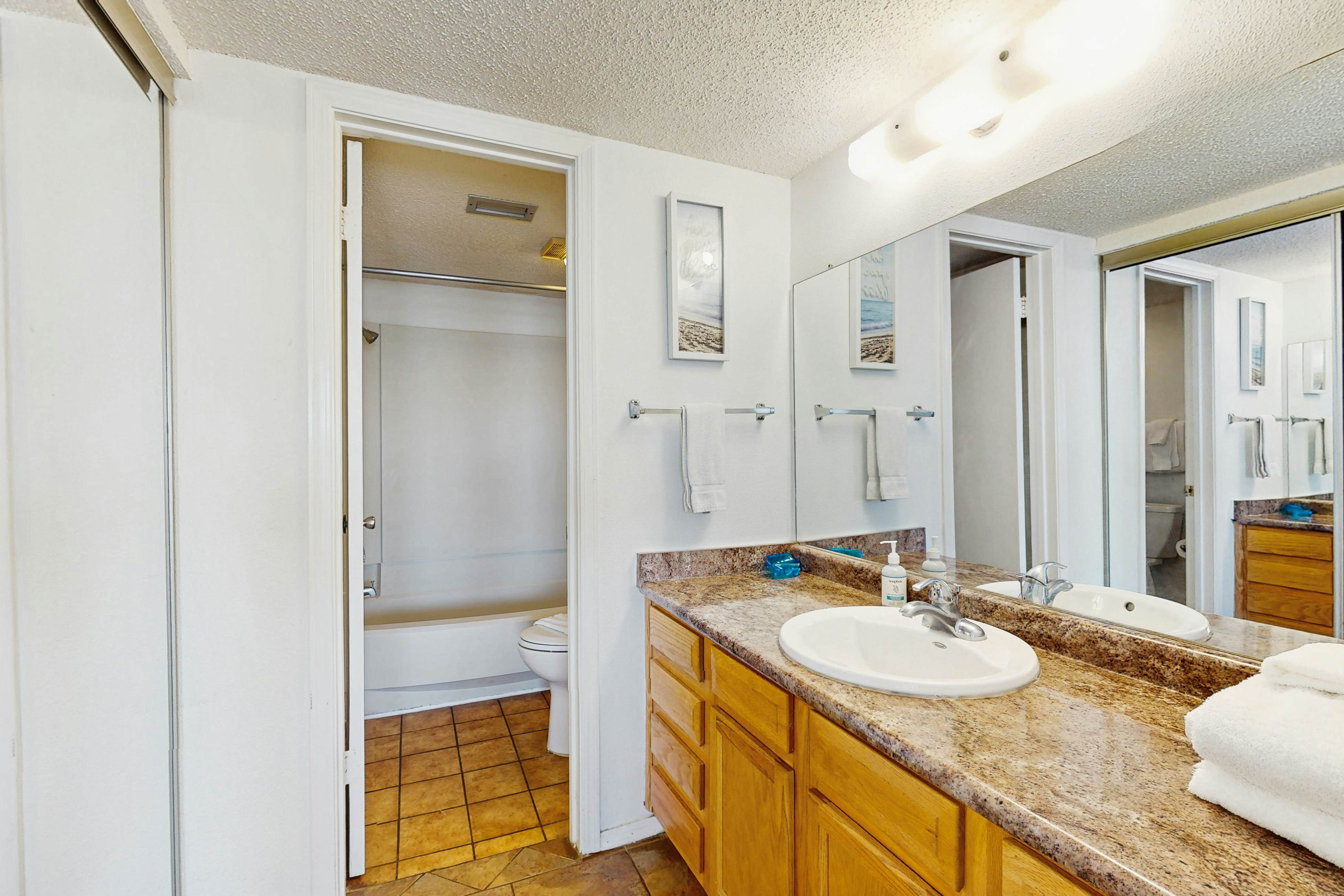 Suntide II Condominiums #108