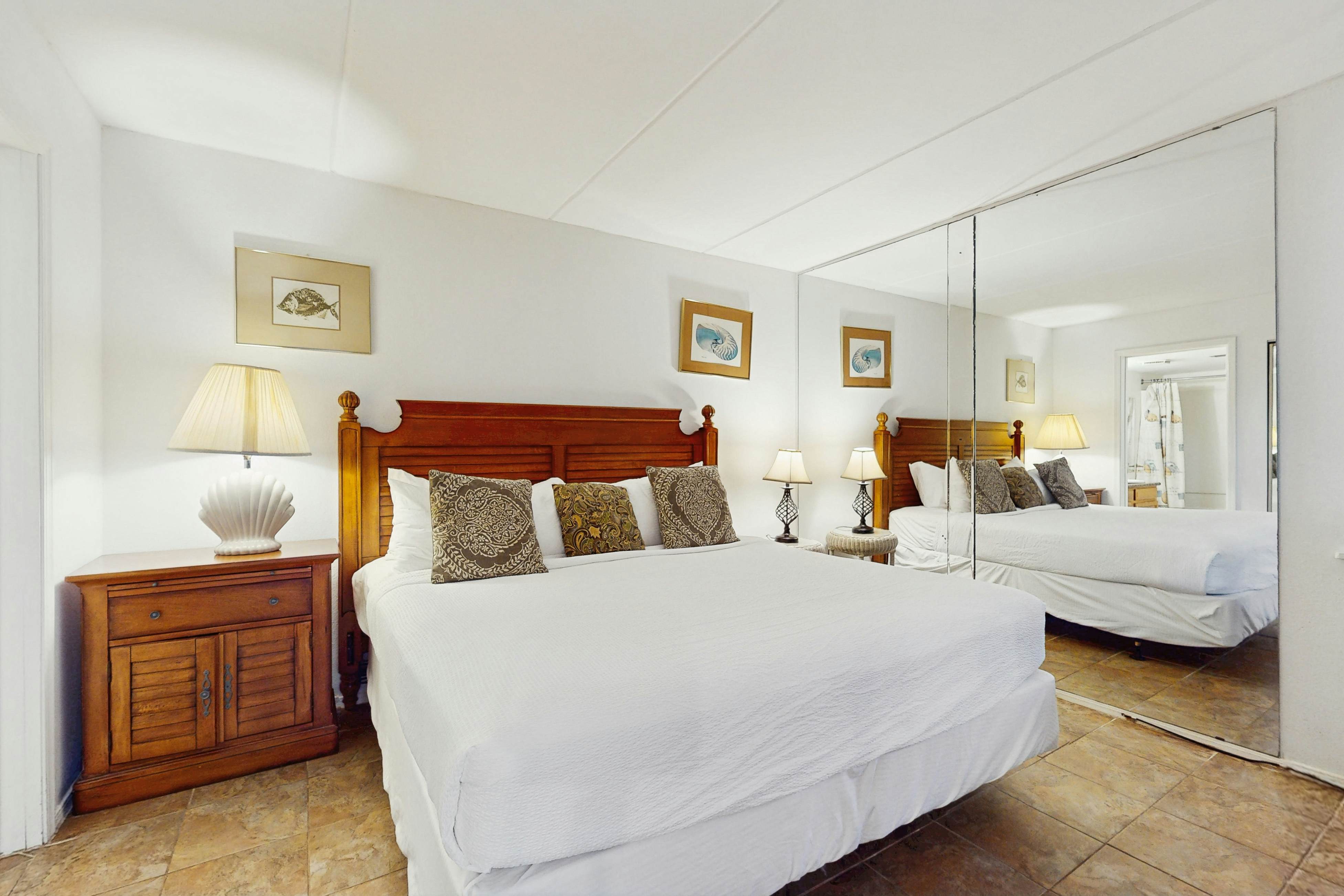 Suntide II Condominiums #108