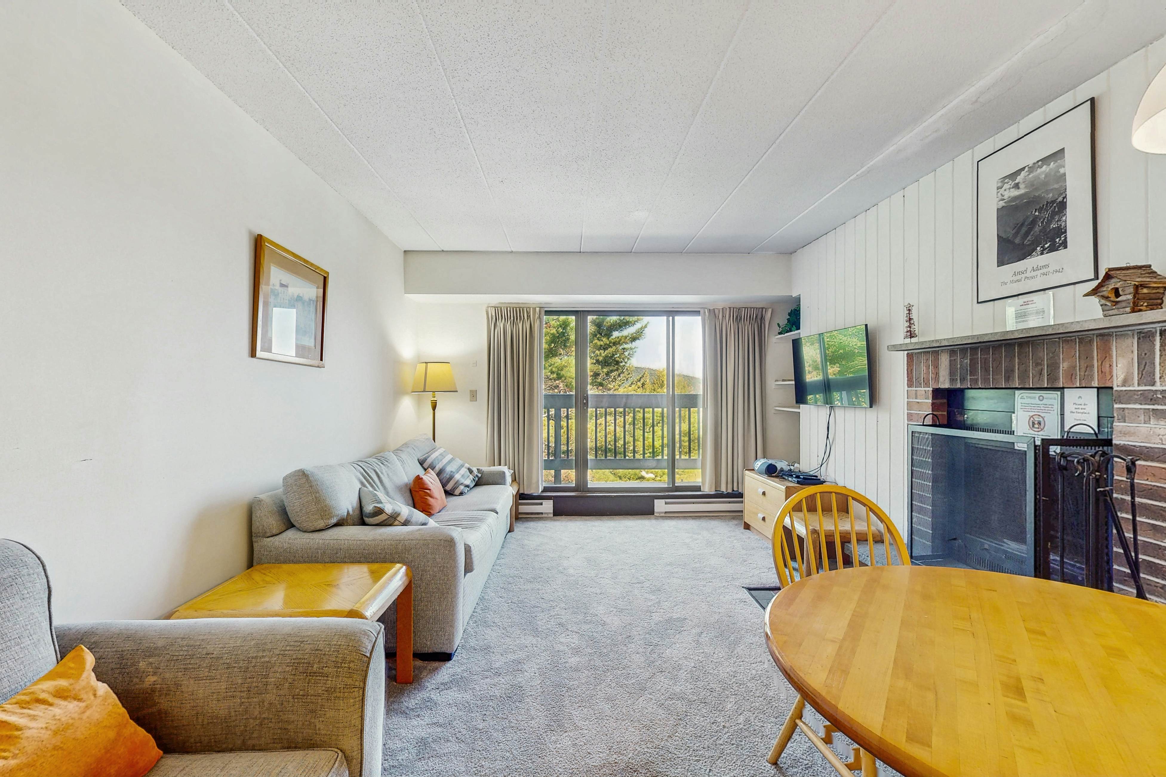 Mountain Green - 2E7