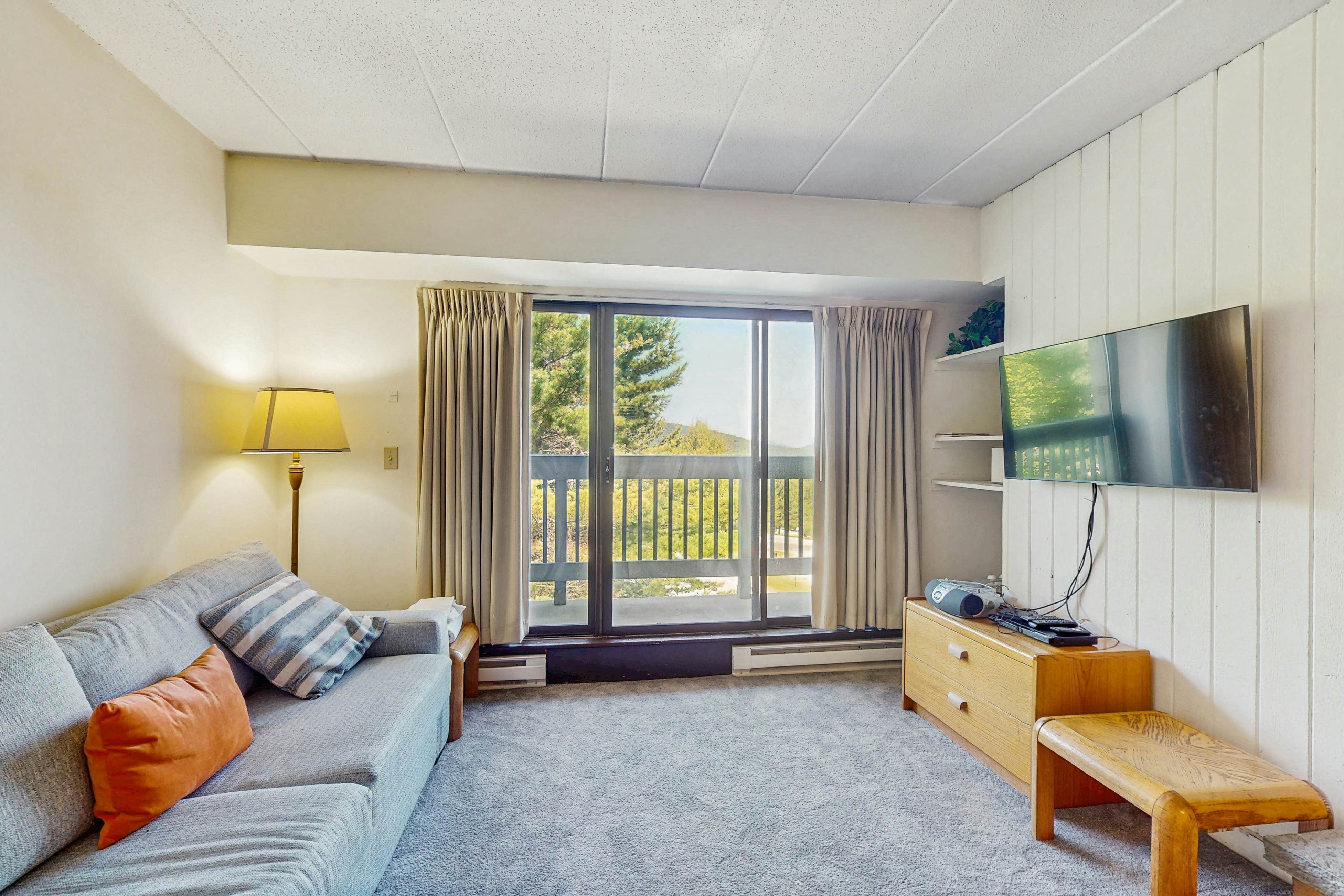 Mountain Green - 2E7