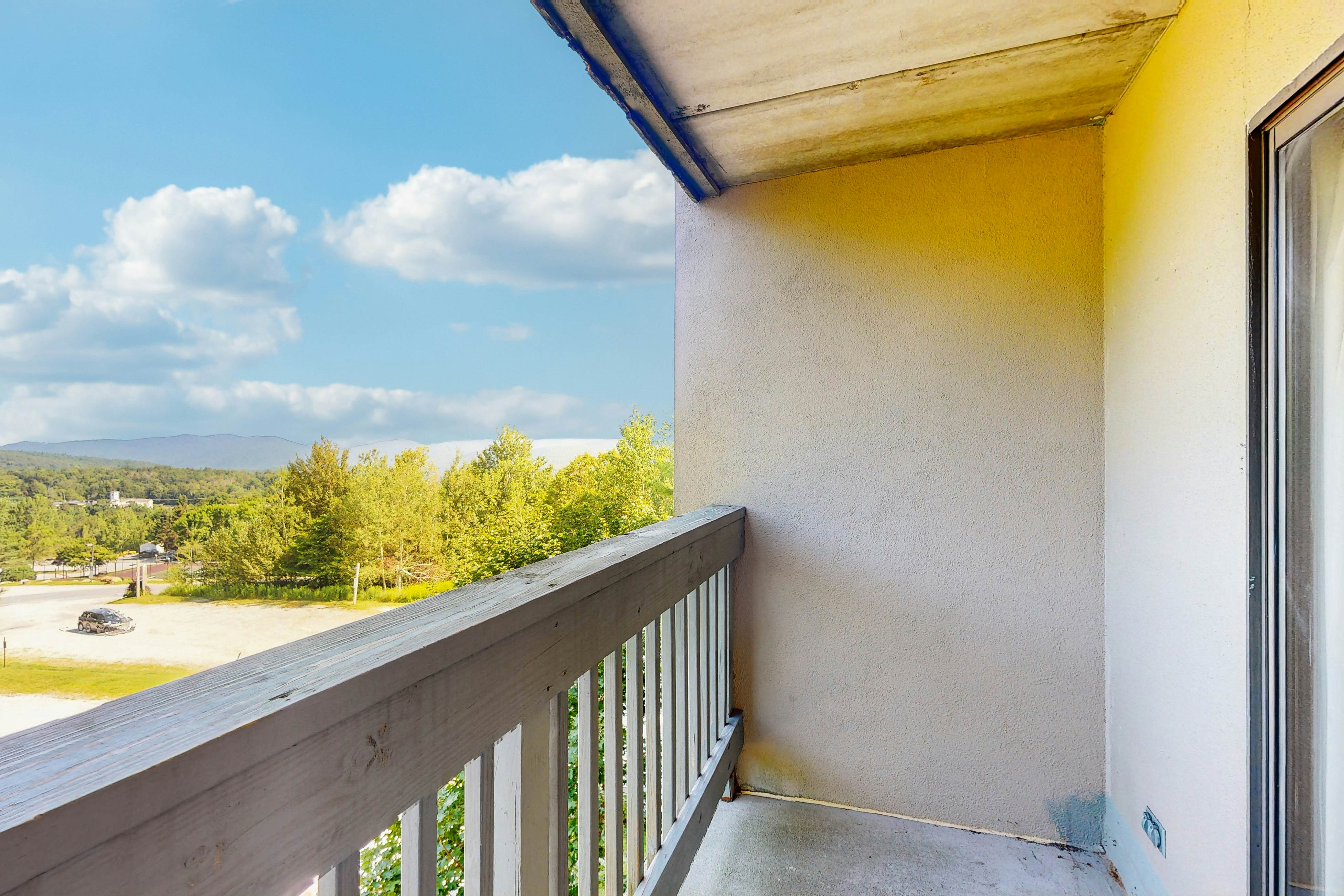 Mountain Green - 2E7