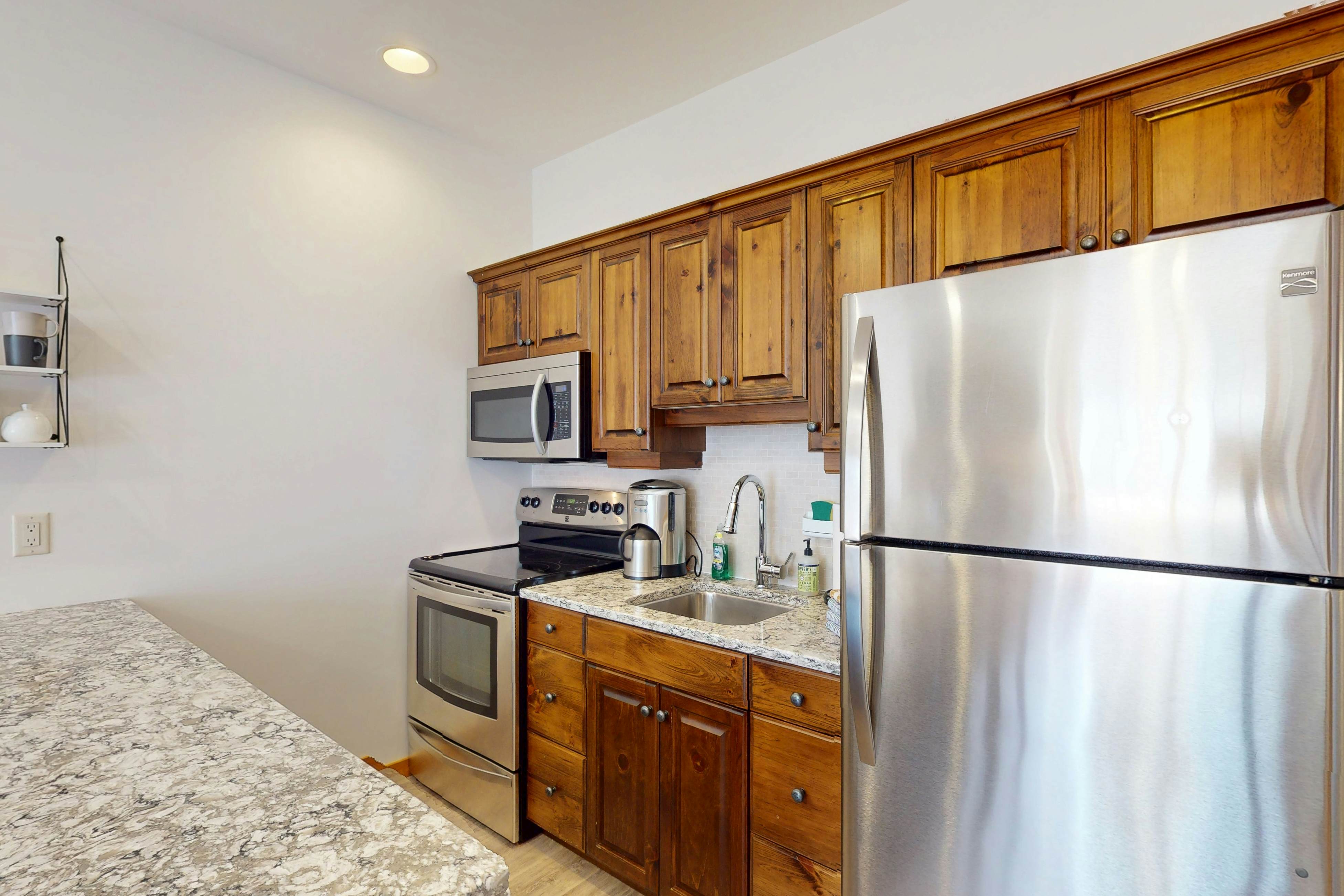 Cedar Lodge Escape at Whitetail Townhomes 21