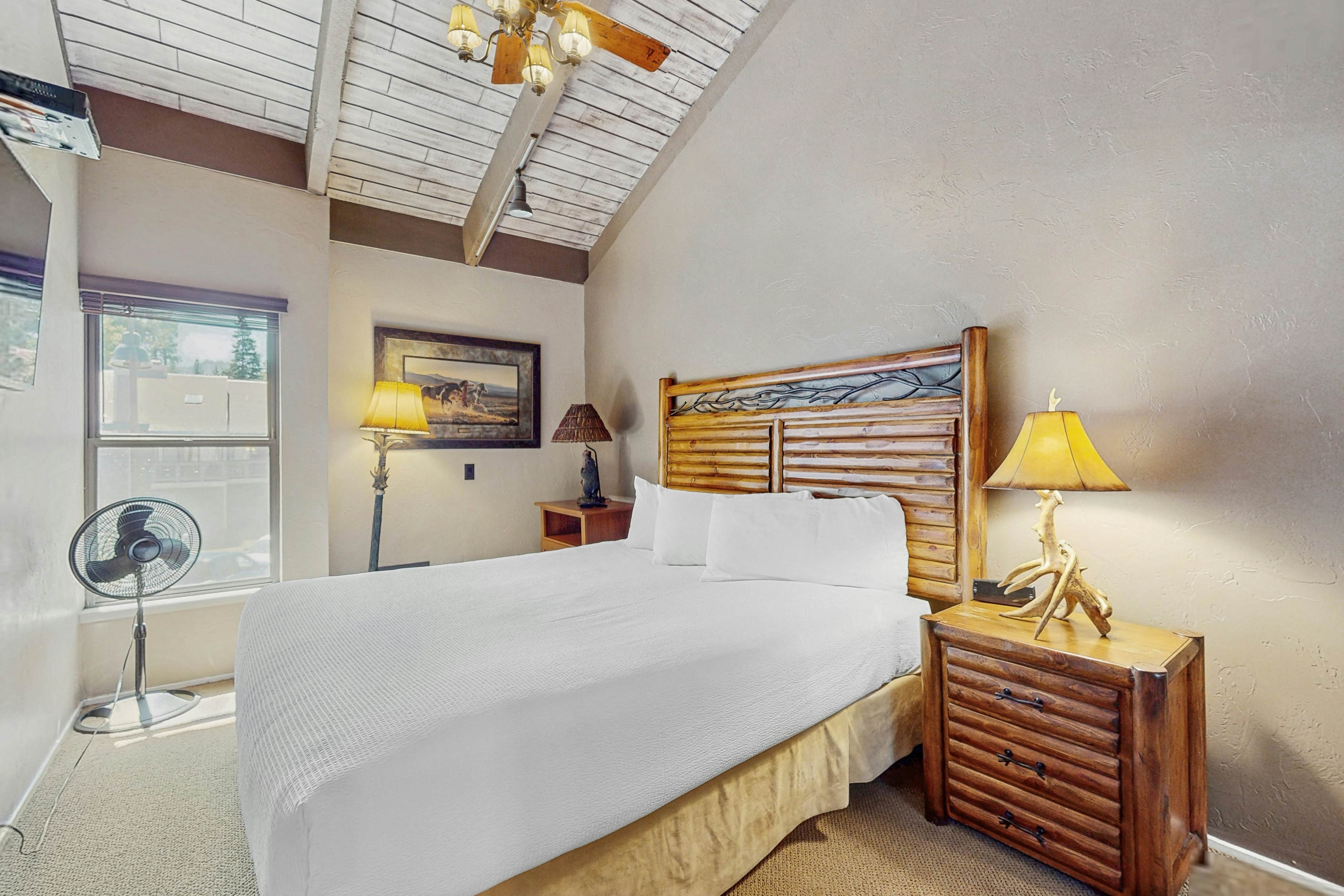 Tahoe Shore Haven Lakeland Village 640