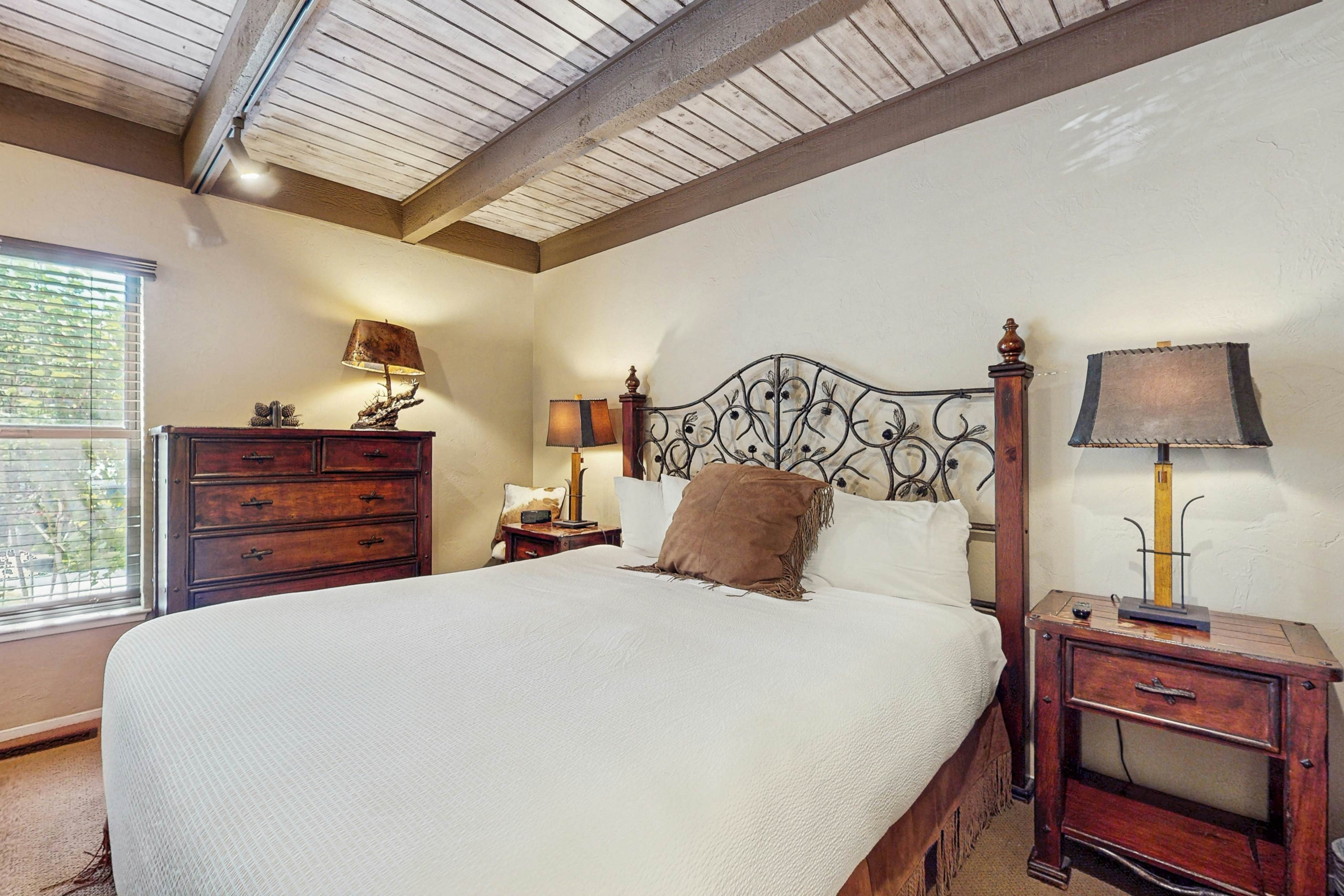 Tahoe Shore Haven Lakeland Village 640