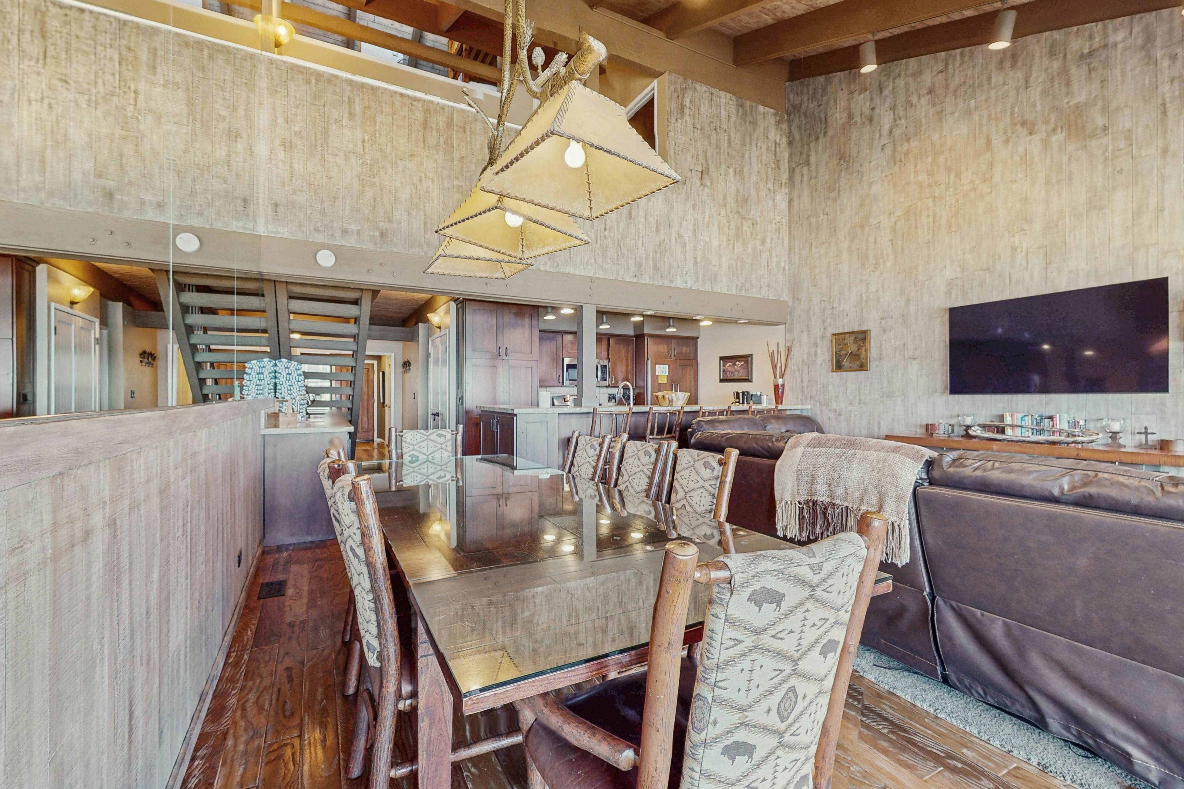 Tahoe Shore Haven Lakeland Village 640